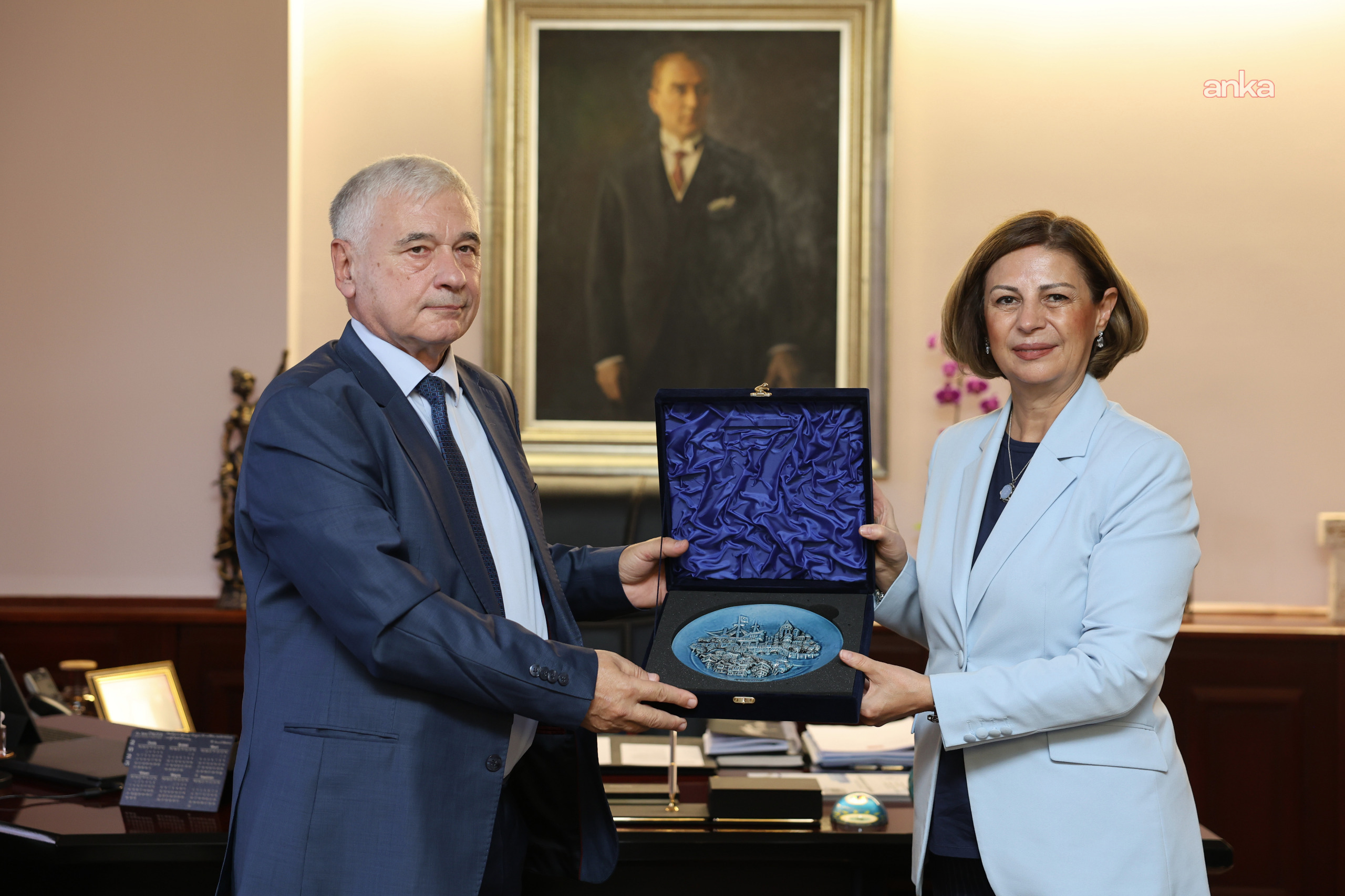 Bulgaristan heyetinden Eskişehir Büyükşehir Belediye Başkanı Ünlüce'ye ziyaret
