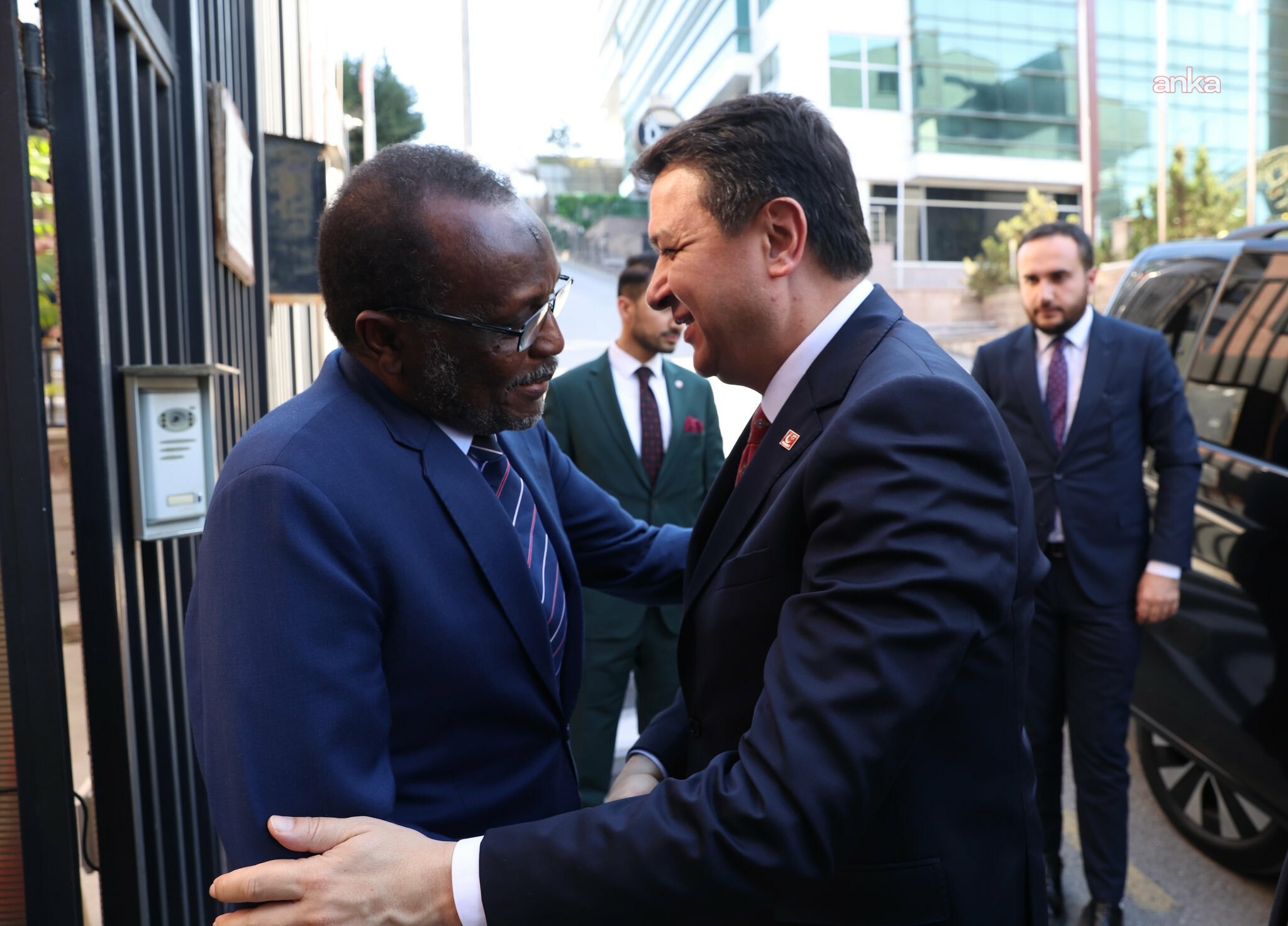 Mahmut Arıkan, Sudan Büyükelçisi Babiker’i ziyaret etti