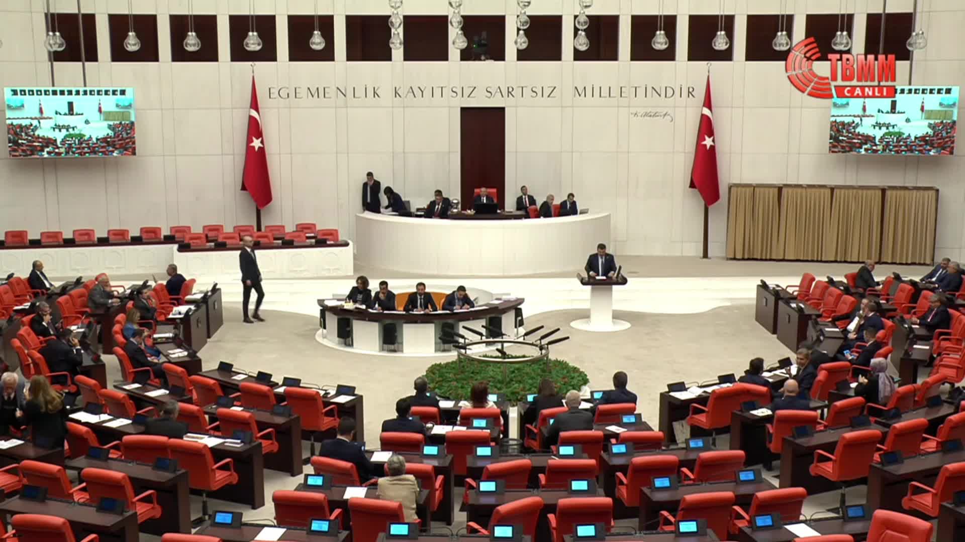 TBMM Genel Kurulu... Hasan Öztürk: E-imzanın kullanımından kaçamayız ama bu konunun yarattığı hasarı araştırmak Meclisimizin görevidir