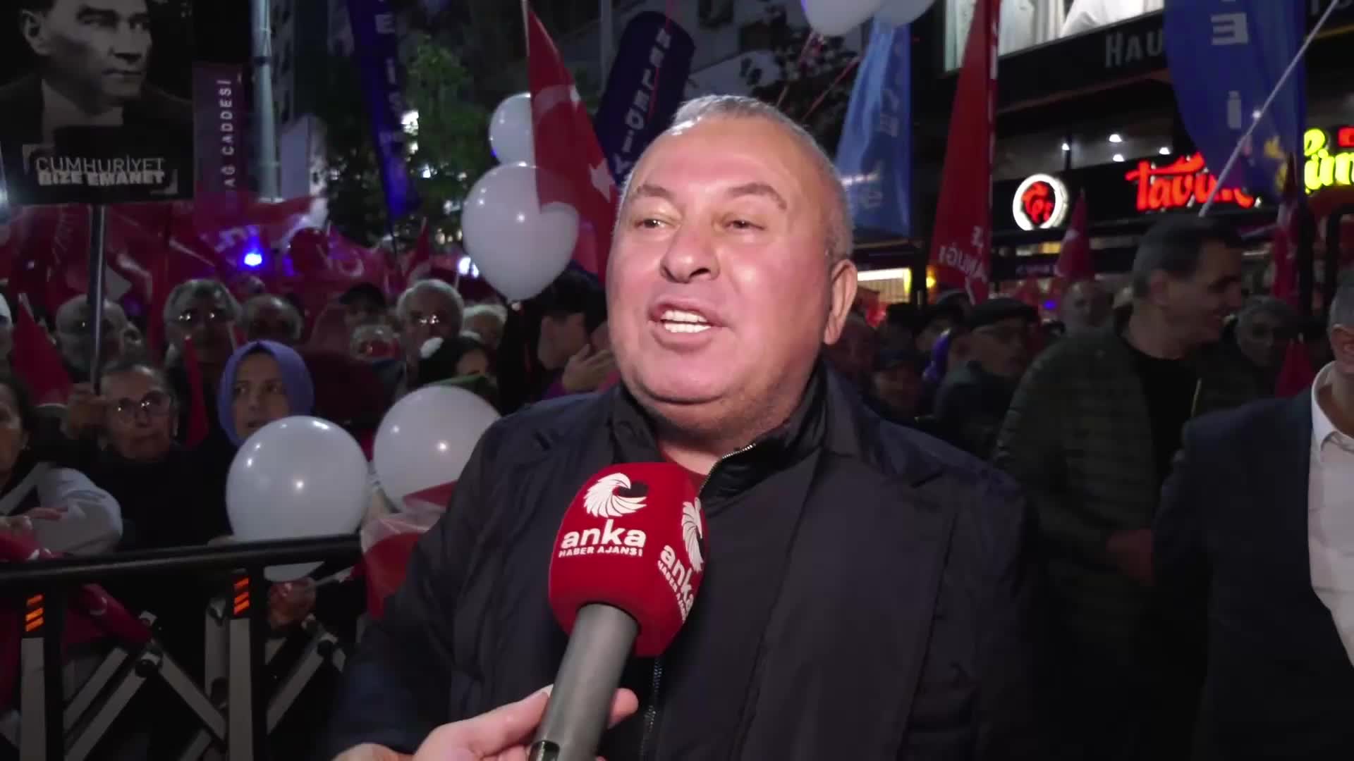 CHP'nin Ümraniye mitingi... Cemal Enginyurt: Türkiye, Özgür Özel'in liderliğinde bir milletin uyanışını yaşıyor