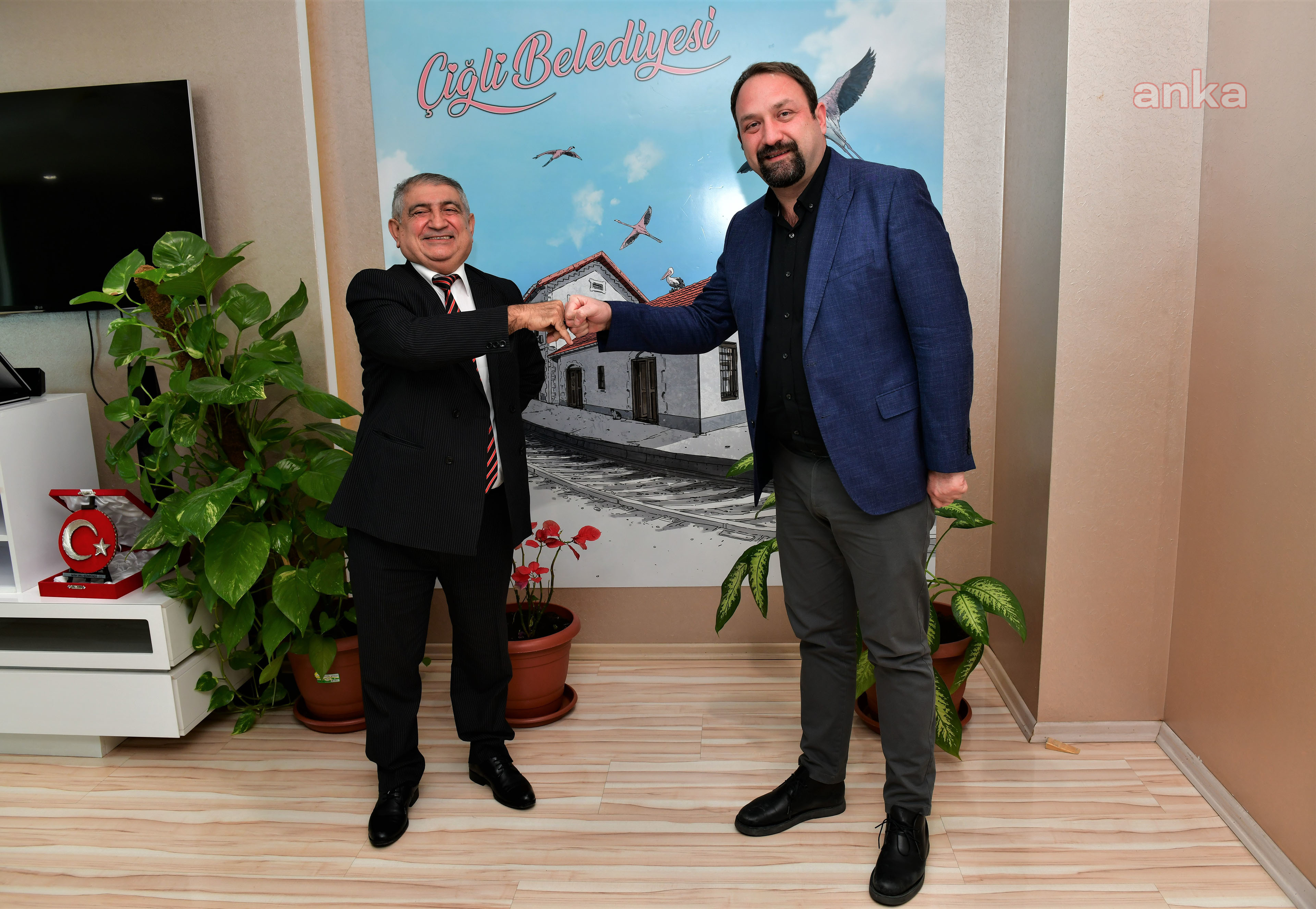 ÇİĞLİ'DE ESNAF İÇİN DAYANIŞMA ZİRVESİ