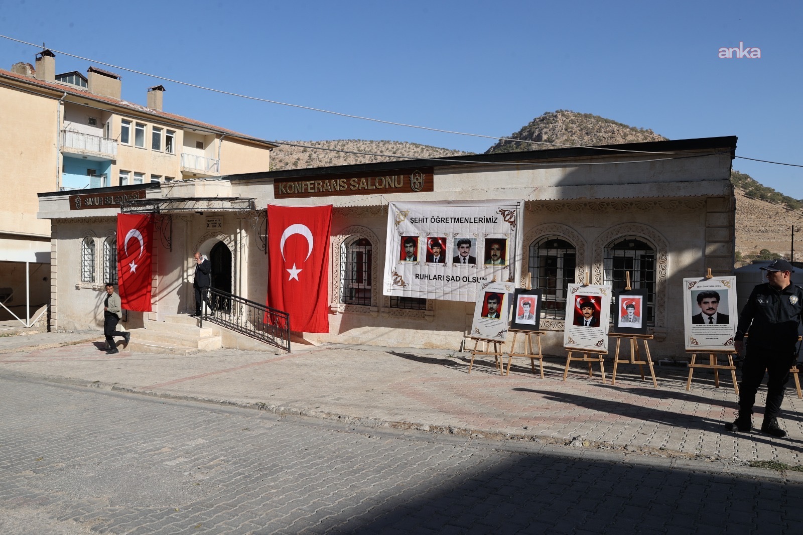 Mardin’de 31 yıl önce şehit edilen dört öğretmen anıldı