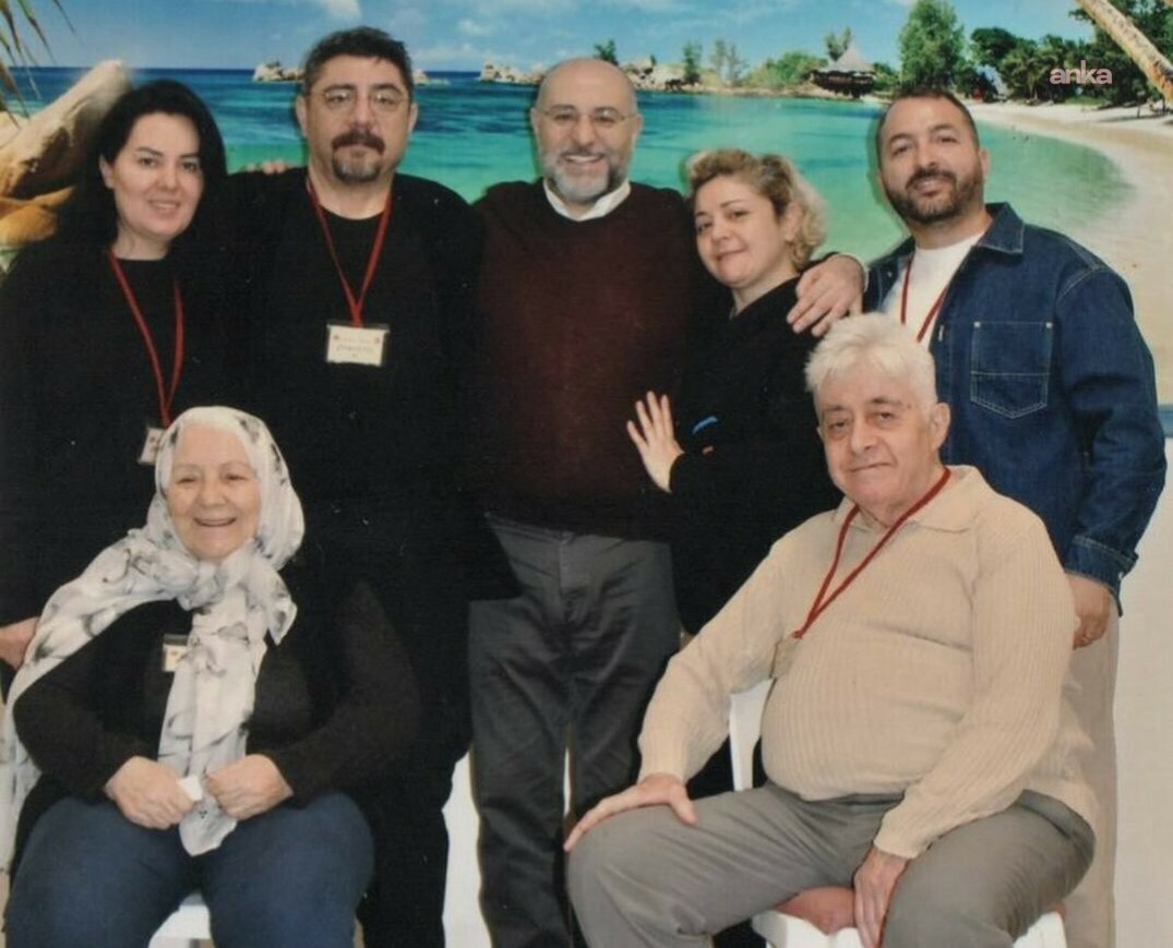 Tutuklu İPA Başkanı Buğra Gökçe'den Bakan Göktaş'a cezaevinden "aile fotoğrafı yarışması" yanıtı