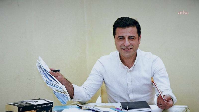 Demirtaş hakkındaki AİHM kararı için ortak açıklama: Siyasi iktidar ihlal kararlarına direnmekten vazgeçmeli, derhal gereğini yerine getirmelidir