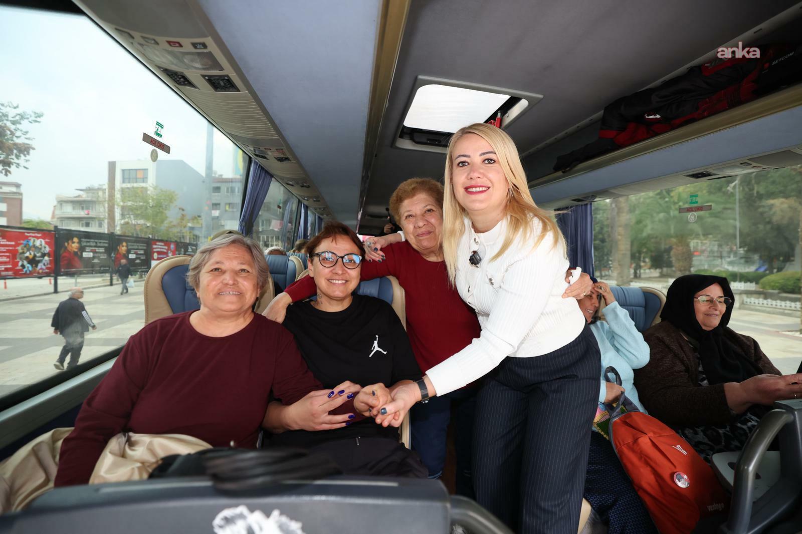 Merkezefendili kadınlar Pamukkale'yi ve Kaklık Mağarası’nı geziyor