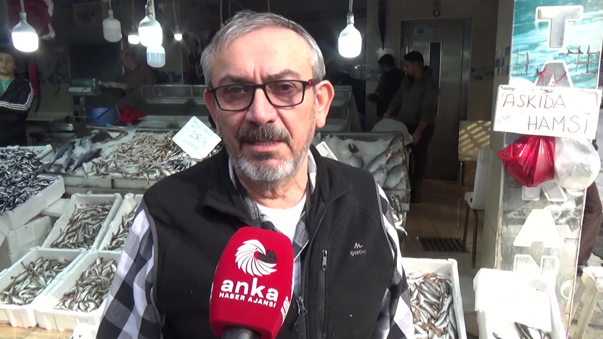 Sinop'ta "askıda hamsi" uygulaması başladı: "Vatandaşın alım gücü düşük"