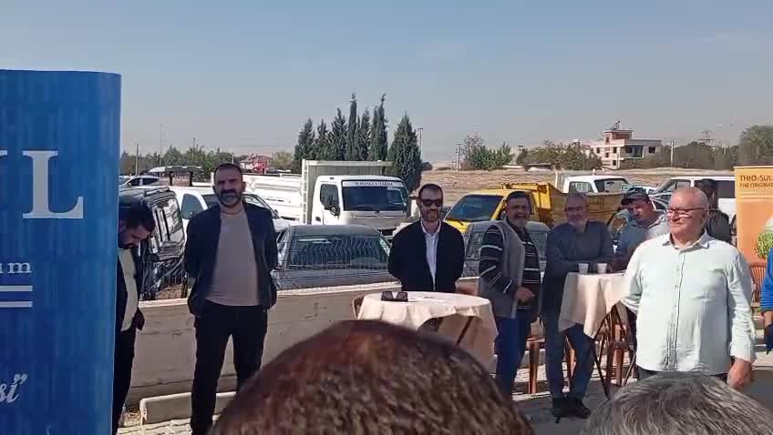 Honaz'da CHP'li Başkan Kepenek ile AK Parti İl Başkanı Subaşıoğlu arasında tartışma: Mazot olmuş 57 lira, ben gerçekleri konuşacağım