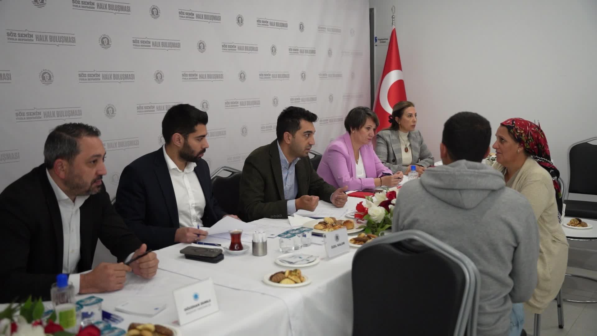 Belediye Başkanı Bingöl, Tuzla Yaşam Aydınlı’da vatandaşlar ile bir araya geldi