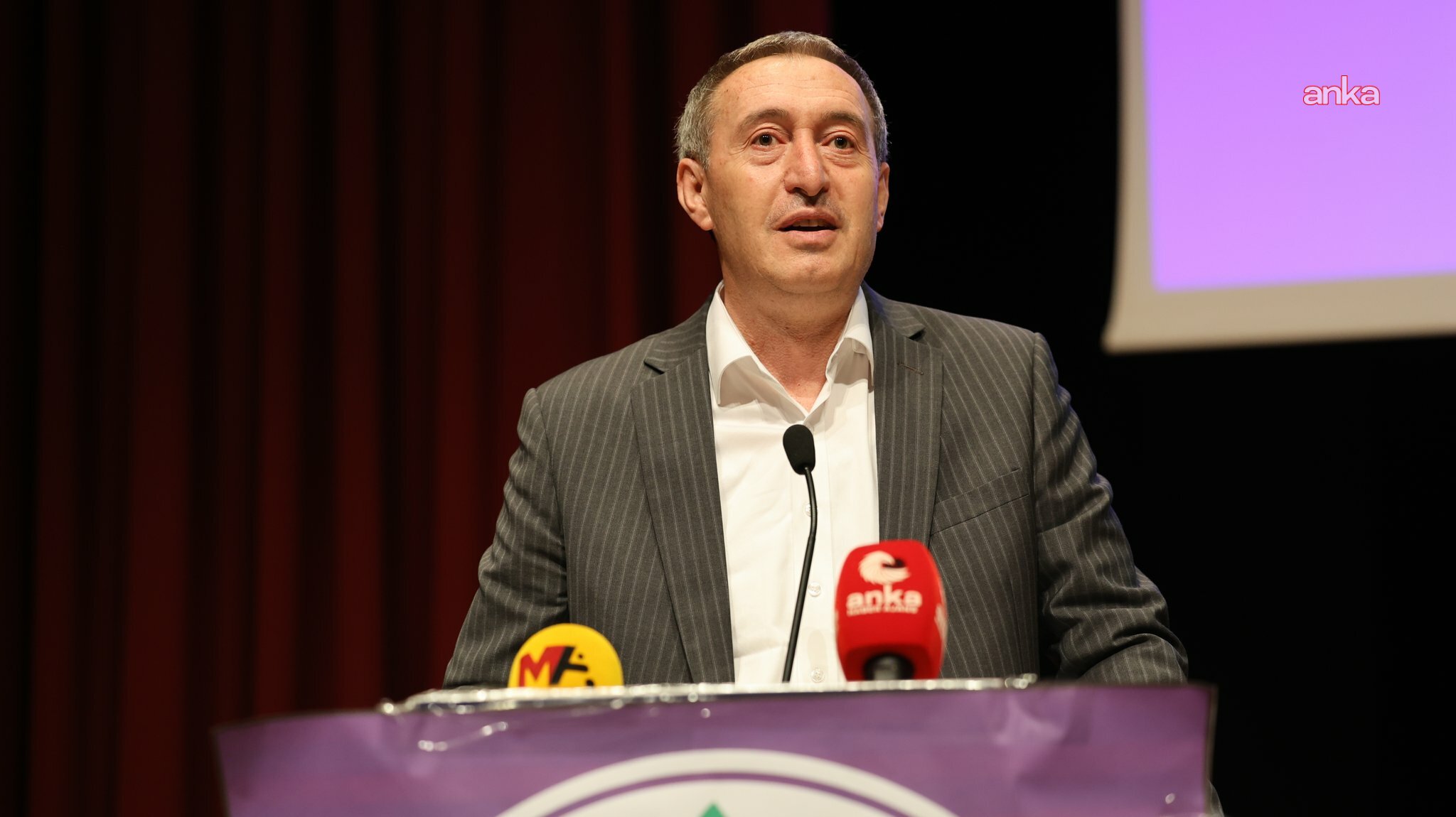 Tuncer Bakırhan: 7 Kasım Lazca'nın yaşam mücadelesine omuz verme günüdür
