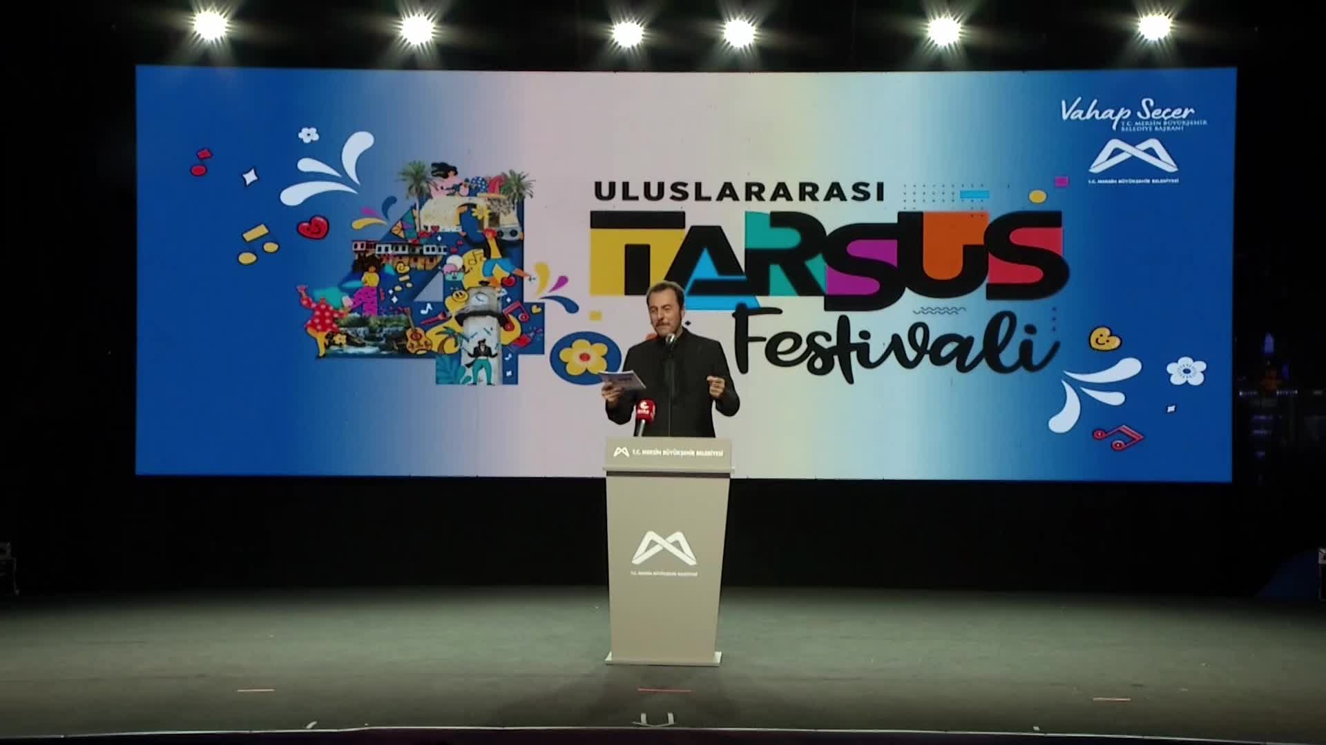 4'üncü Uluslararası Tarsus Festivali... Ali Mahir Başarır: Bu ülkeye demokrasiyi getireceğiz, ülkeyi özgürleştireceğiz, barışı sağlayacağız