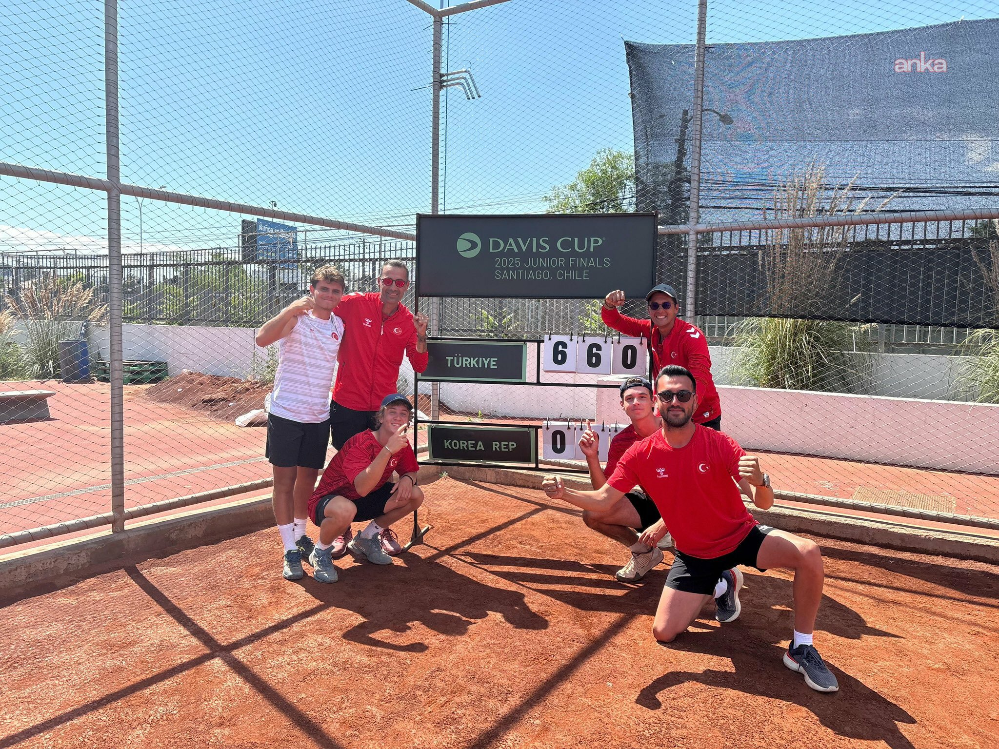 16 Yaş Erkek Milli Takımı, tarihinde ilk kez Junior Davis Cup'ta yarı finalde
