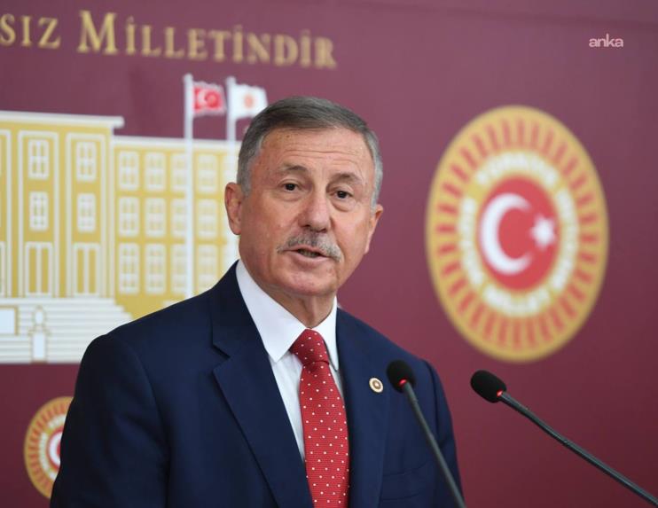 Selçuk Özdağ’dan Kocaeli’de parfüm deposunda çıkan yangınla ilgili soru önergesi