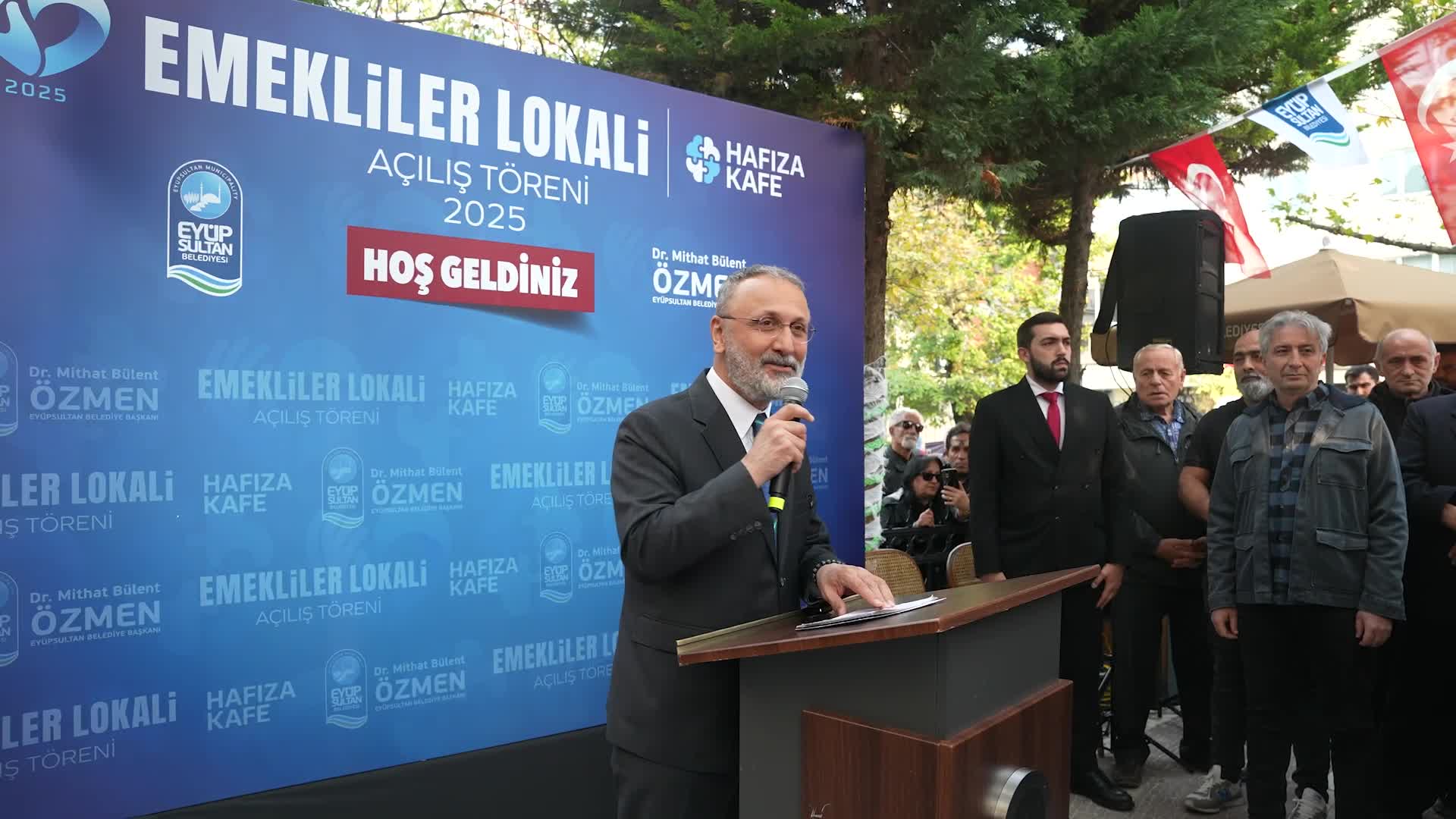 Eyüpsultan Belediye Başkanı Özmen: Önceliğimiz çocuklarımız, gençlerimiz, kadın yurttaşlarımız ve yaş almış komşularımız