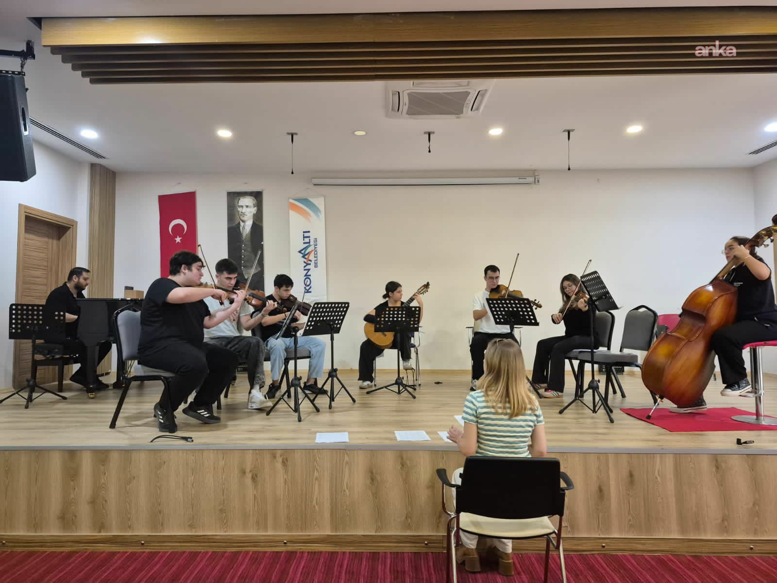 Genç müzisyenler, geleceğe Konyaaltı'nda hazırlanıyor