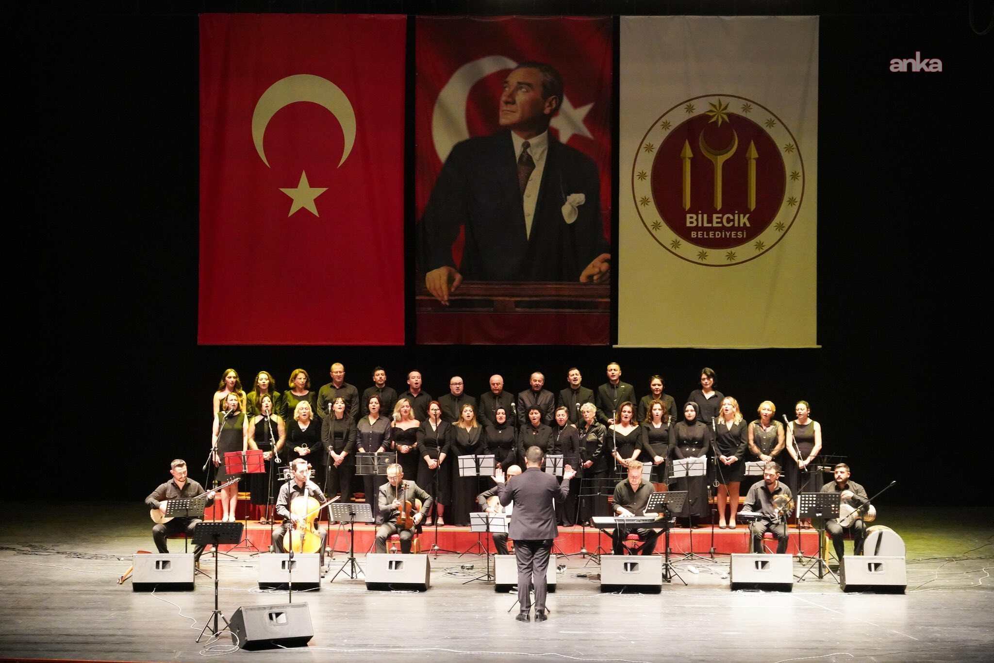 Bilecik'te Atatürk'ün sevdiği şarkılar yankılandı