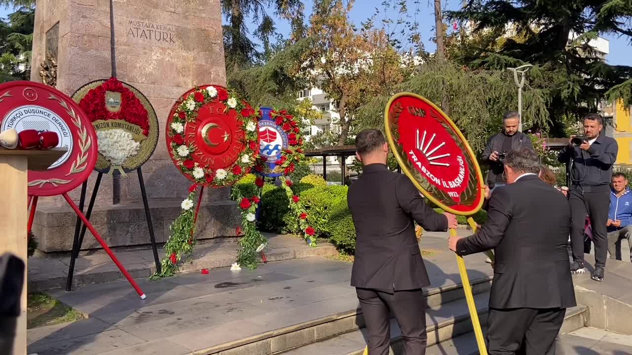Büyük Önder Atatürk'ü anıyoruz... CHP Trabzon İl Başkanı Bak: "10 Kasım, yeniden söz verme günüdür"
