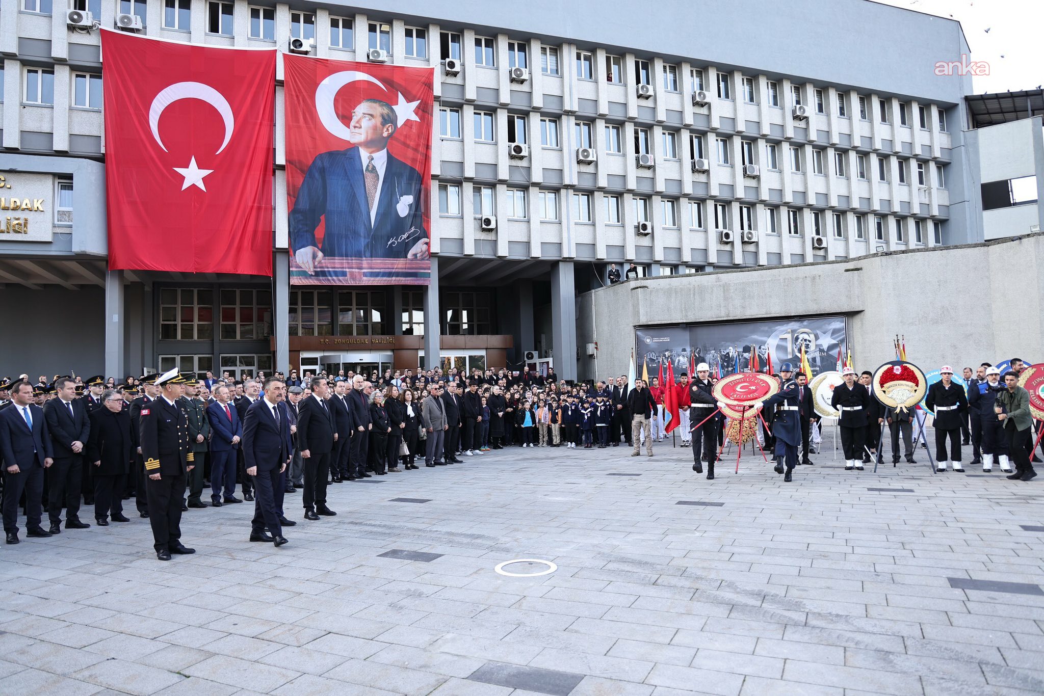 Büyük Önder Atatürk'ü anıyoruz... Atatürk, Zonguldak'ta düzenlenen törenlerle anıldı