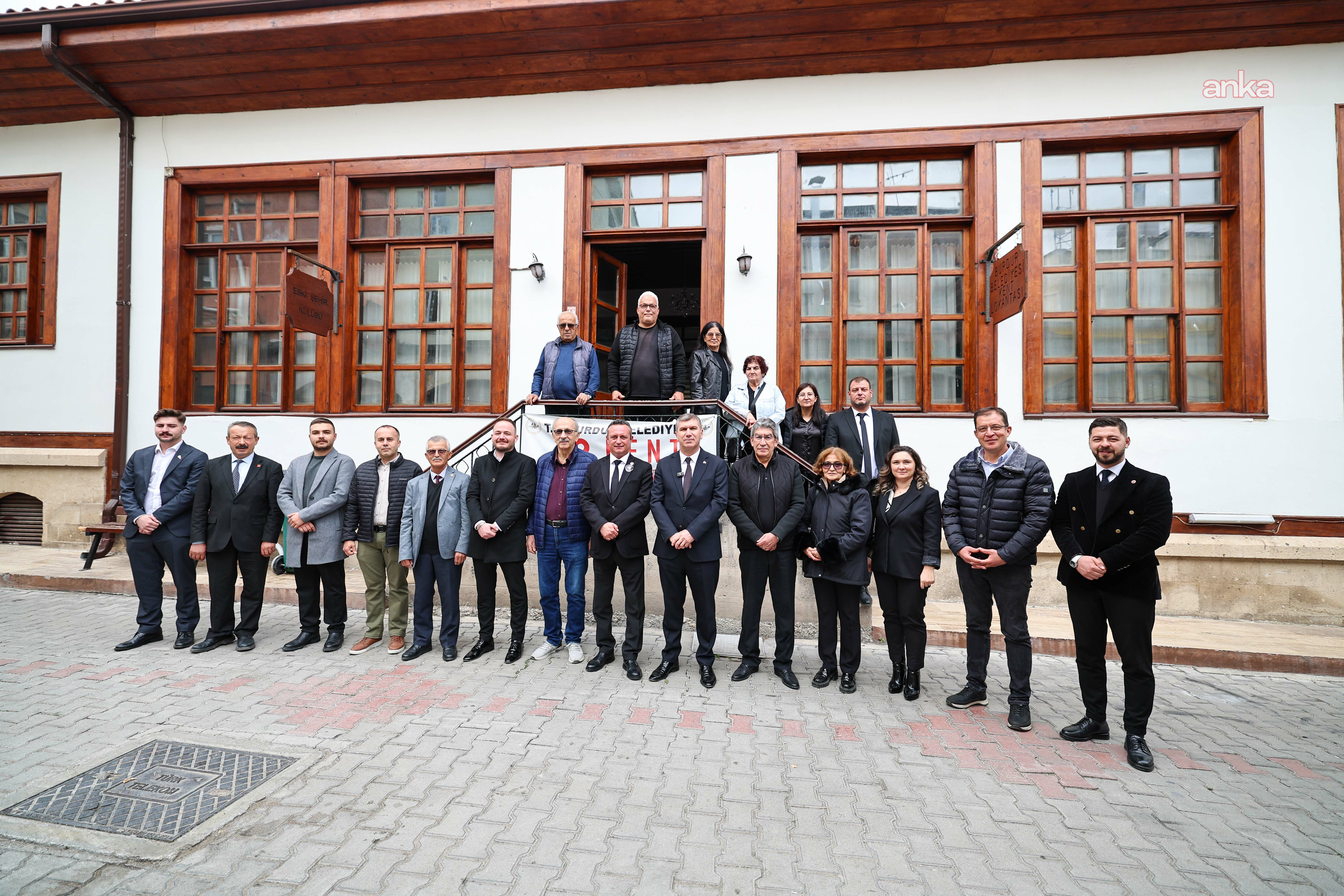 Burdur Belediyesi’nden 10 Kasım’da anlamlı ikram