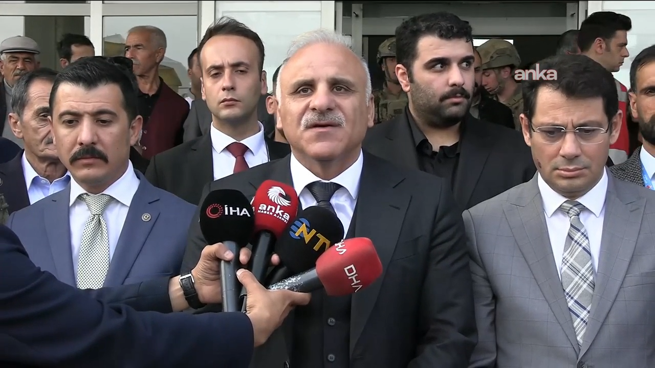 Diyarbakır’da viyadük inşaatındaki çökme nedeniyle ölü sayısı 4’e yükseldi… Vali Zorluoğlu: İki savcımız doğrudan bu olayla ilgili çalışmalarını sürdürüyor