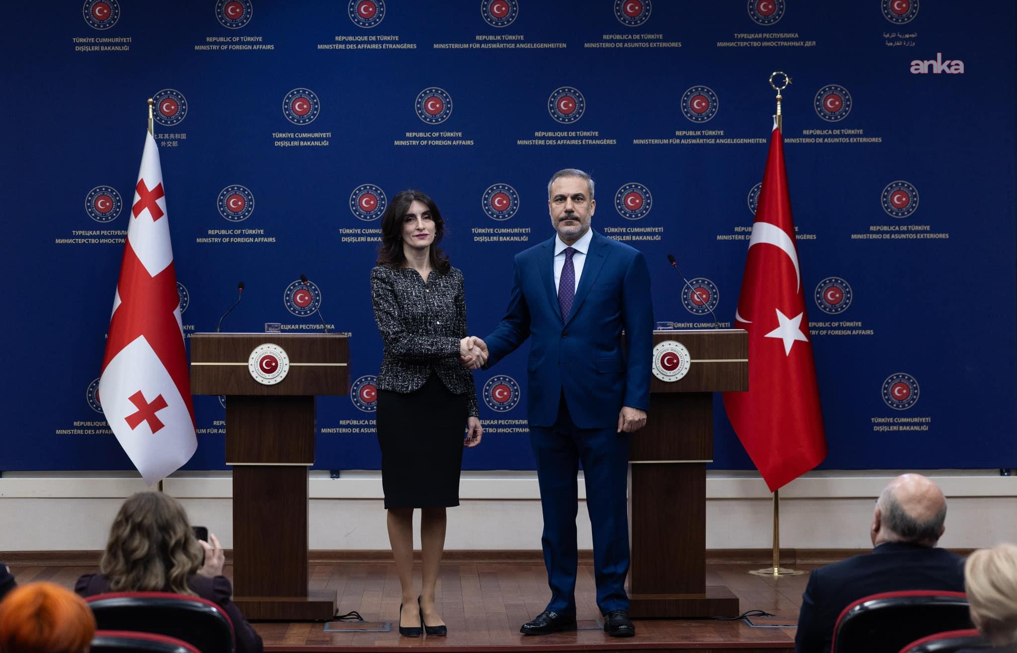 TSK'ya ait bir C130 kargo uçağı düştü... Dışişleri Bakanı Fidan, Gürcü mevkidaşı Botchorisvili ile görüştü