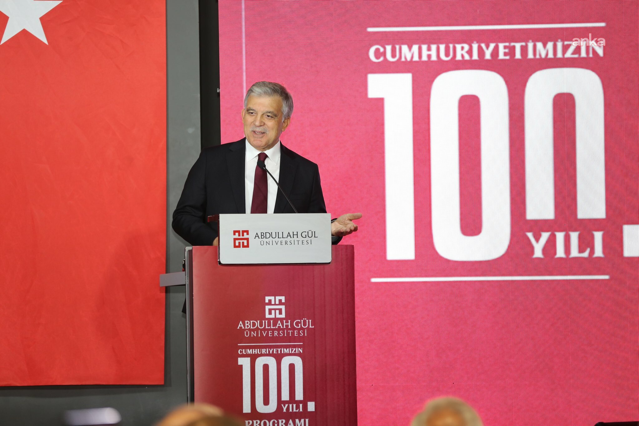 Abdullah Gül: Hayatını kaybeden askeri personelimize Allah’tan rahmet, acılı ailelerine ve TSK’ye başsağlığı dilerim