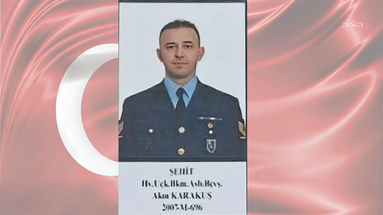 Türk Silahlı Kuvvetlerine ait nakliye uçağının düşmesi sonucu şehit olan Sakaryalı Başçavuş Akın Karakuş'un ailesine acı haber ulaştırıldı