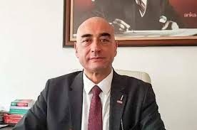 CHP'nin YSK Temsilcisi Yakupoğlu'ndan, CHP'nin YSK verilerini sızdırdığı iddiasına tepki: "Seçim güvenliğinin ortadan kaldırıldığı bir ortamda seçime gitmenin taşlarını döşüyorlar"