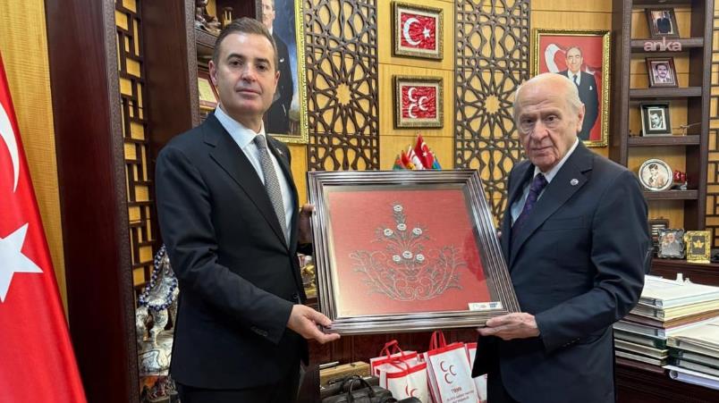 Balıkesir Büyükşehir Belediye Başkanı Ahmet Akın'dan Devlet Bahçeli'ye ziyaret