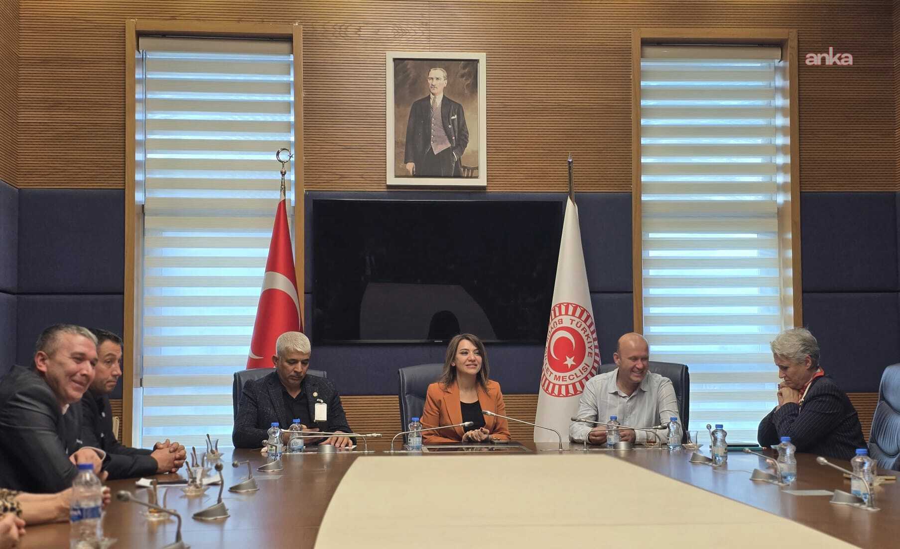 CHP'li Taşcıer, Staj ve Çıraklık Mağdurları Federasyonu temsilcileriyle bir araya geldi