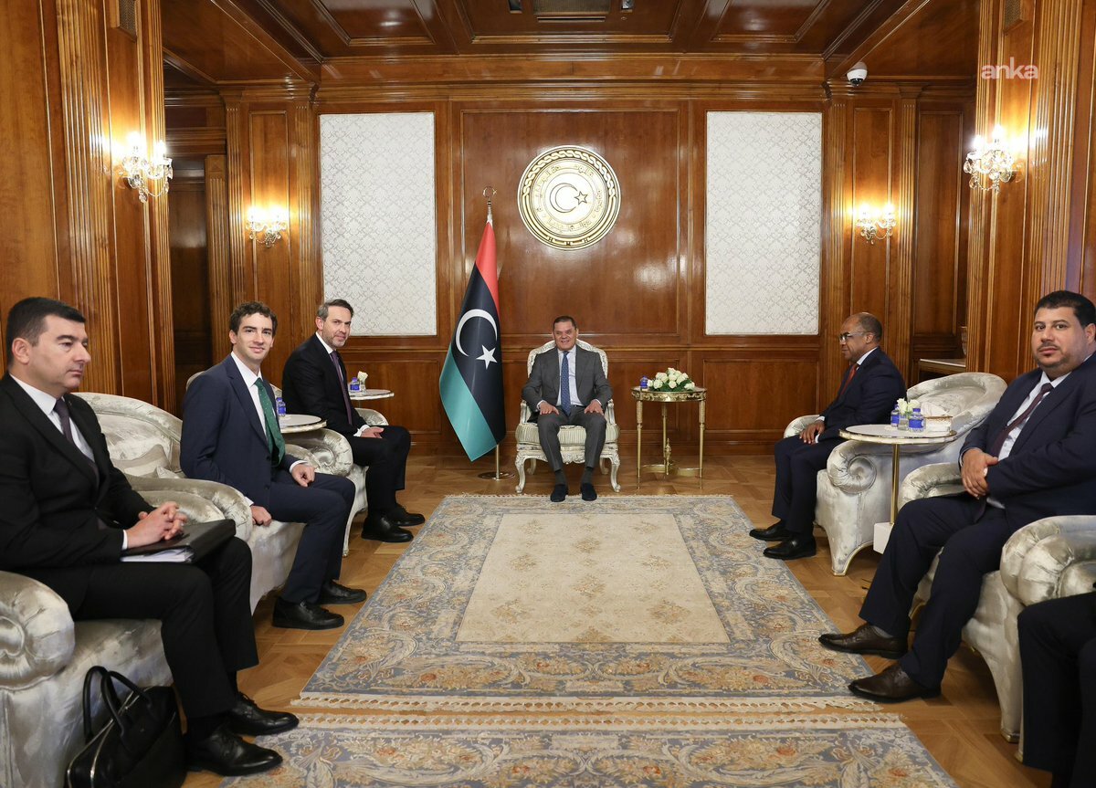 Enerji ve Tabii Kaynaklar Bakanı Bayraktar, Libya Başbakanı Dibeybe ile enerji iş birliği görüşmesi yaptı