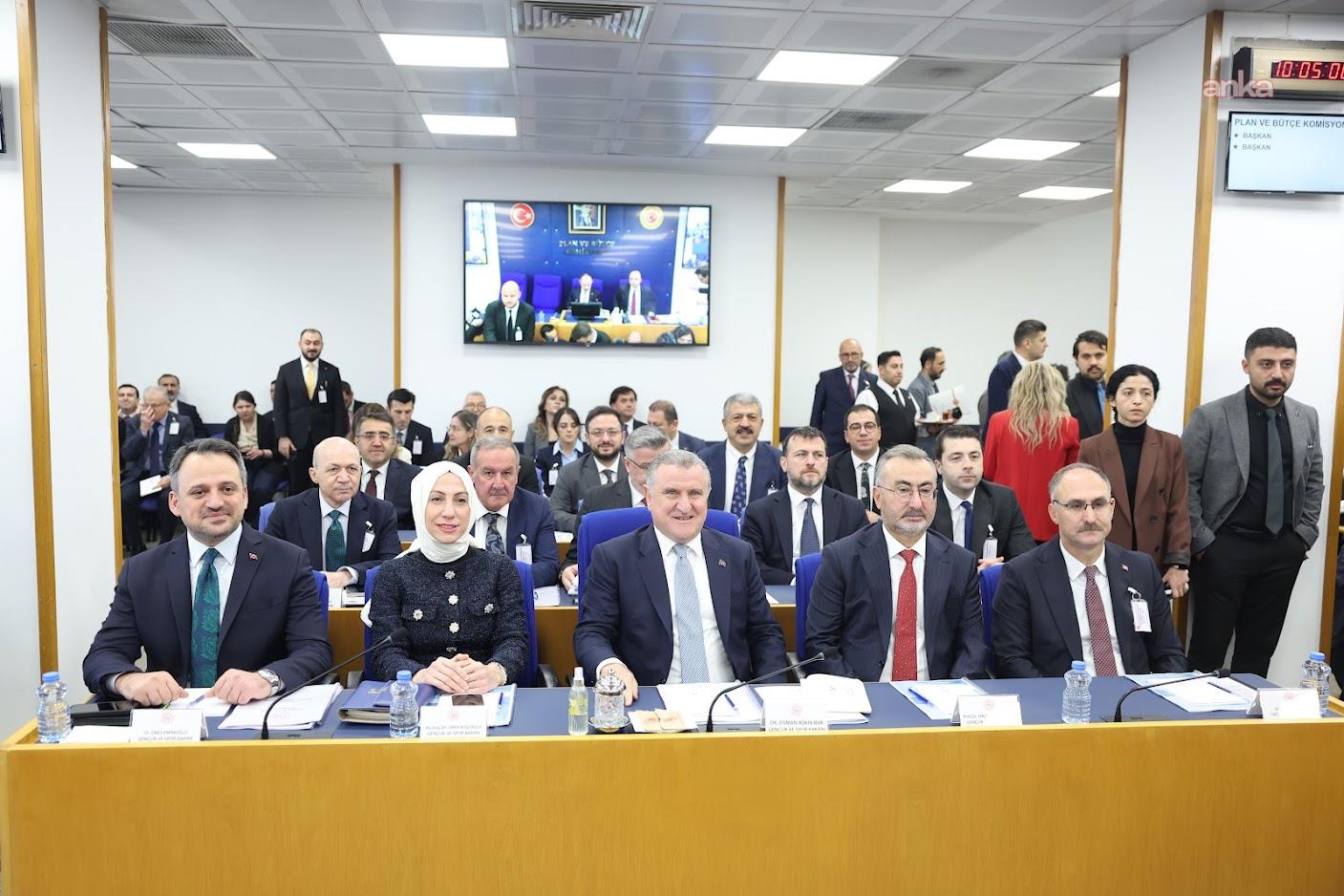 2026 bütçesi Plan ve Bütçe Komisyonu'nda... Bakan Bak: "Yasa dışı bahis gelirlerinin terör ve organize suç yapılarına aktarılmasının önüne geçilmekte; toplum sağlığı,  gençlerimizin geleceği korunmaktadır"