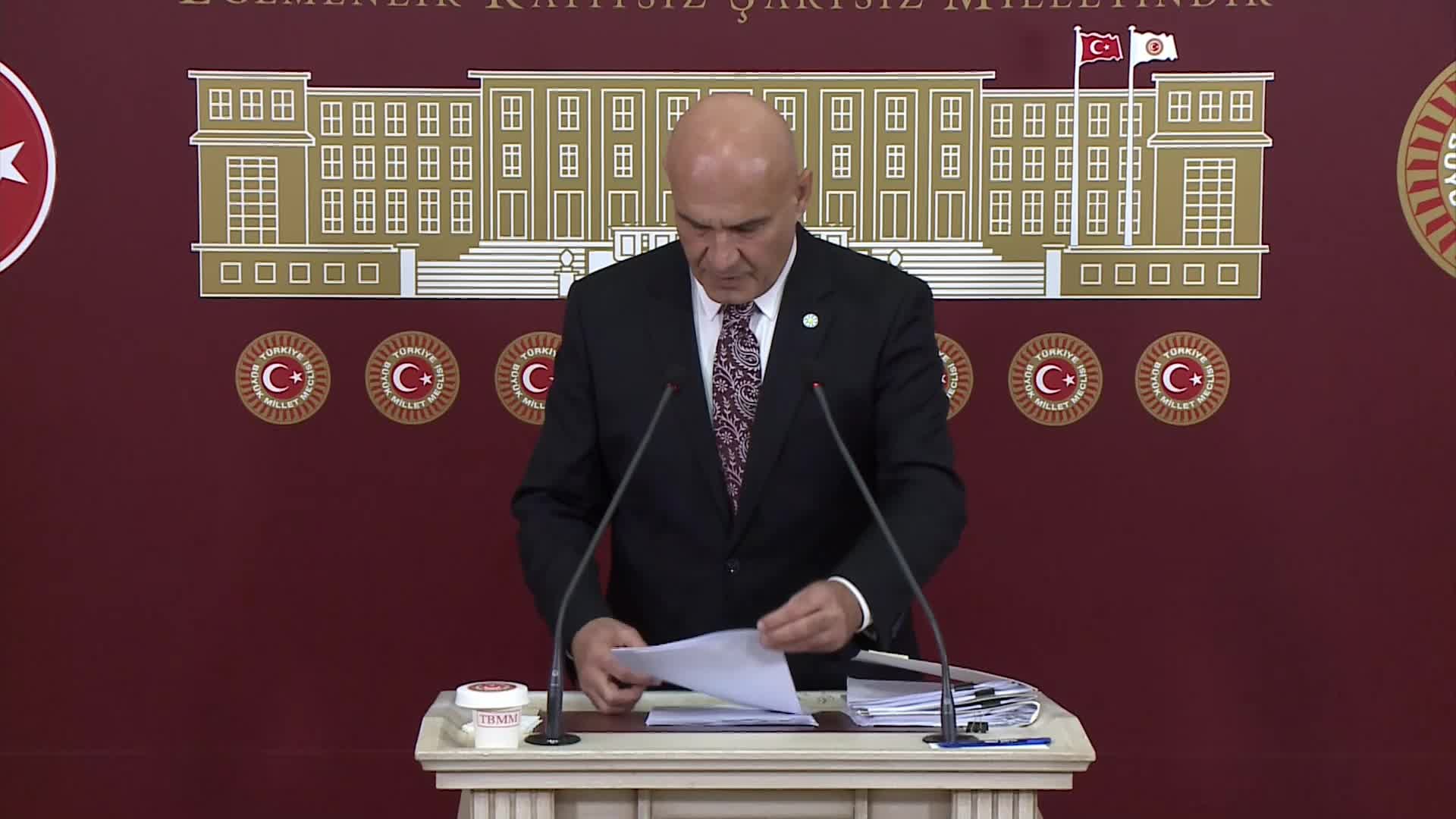 Turhan Çömez: 'Bunlar silahları bıraktı terör örgütü değiller' denilecek, sonra da entegrasyon yasası çıkartılacak