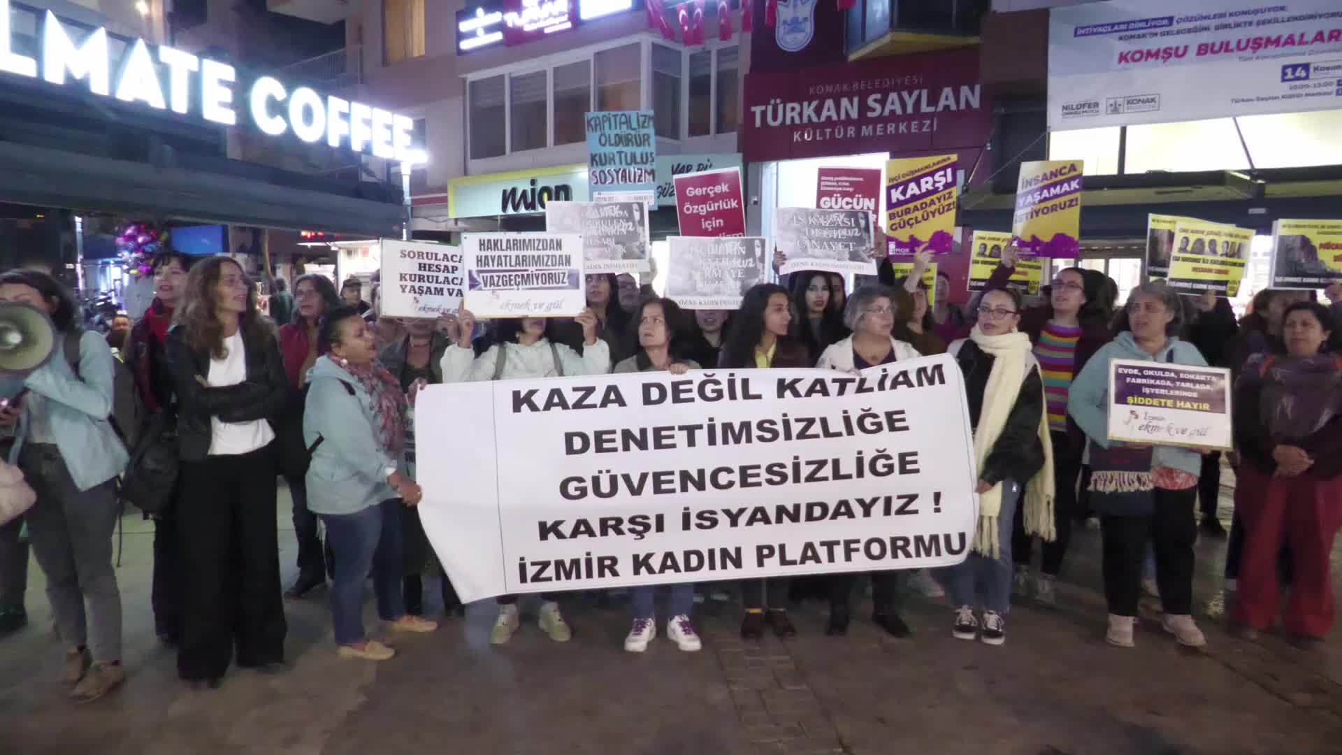 İzmir Kadın Platformu’ndan Dilovası’ndaki 6 kişinin öldüğü fabrika yangınına tepki: Kaza değil; yaşamı hiçe sayan sömürü düzeninin bir iş cinayeti