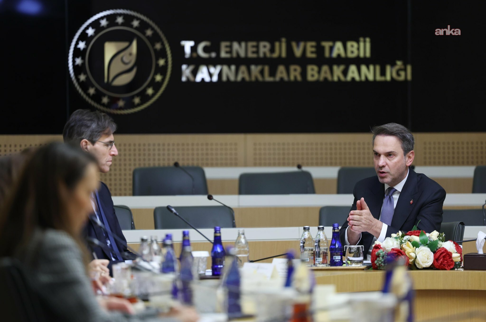 Enerji Bakanı Bayraktar, EBRD heyetiyle enerji iş birliğini görüştü