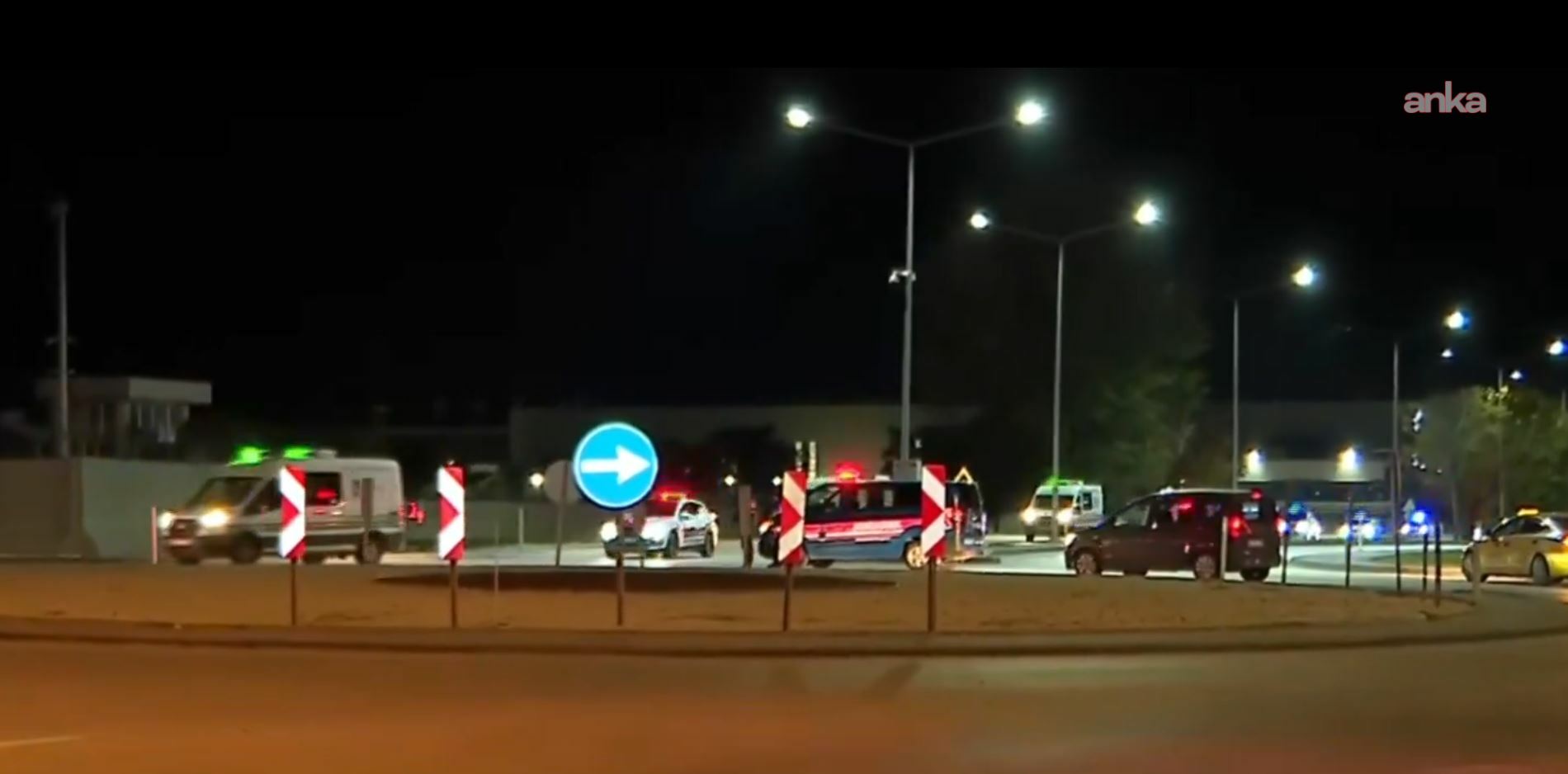 Gürcistan'da düşen uçakta şehit olan 20 askerin naaşları, Adli Tıp'a götürülüyor