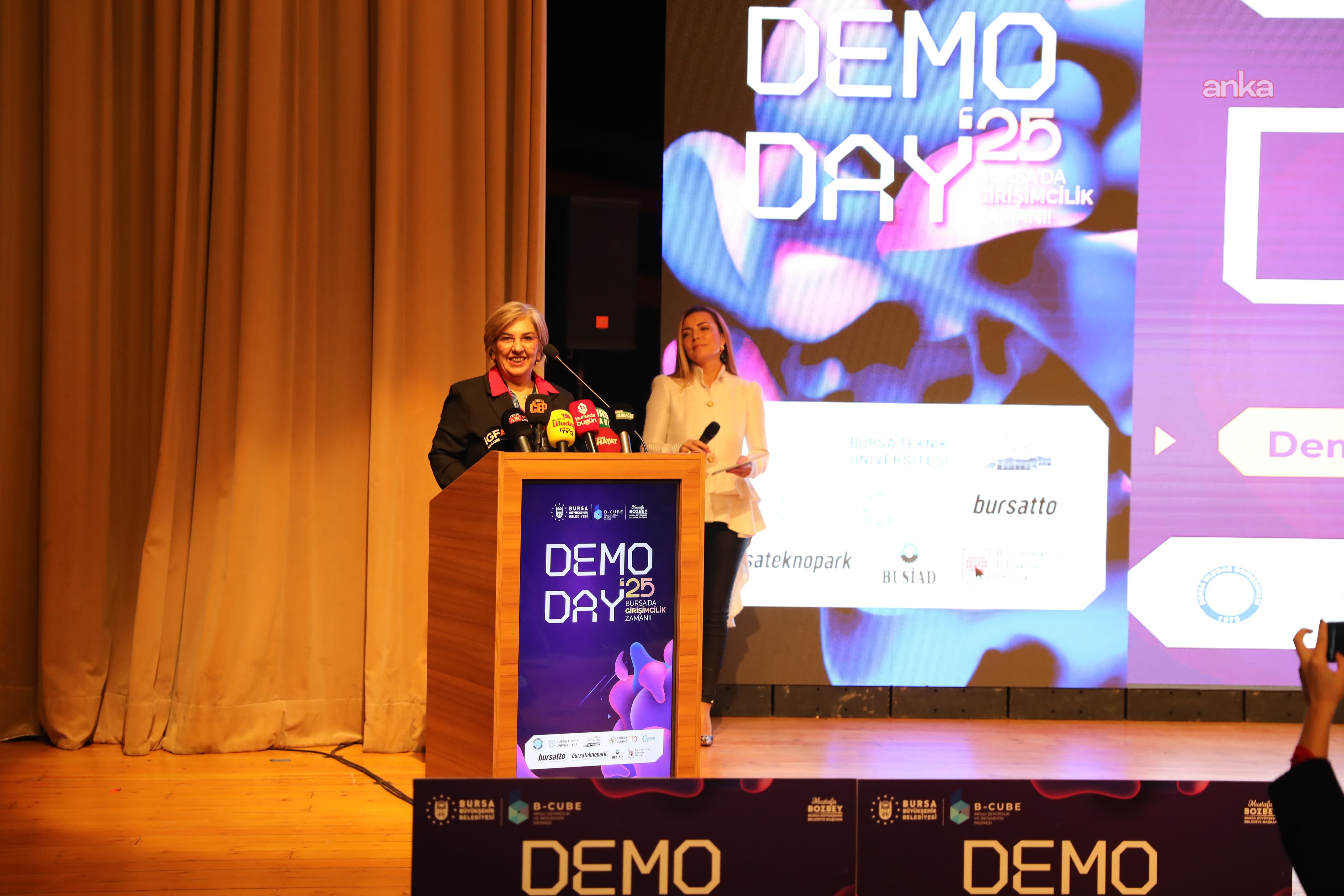 "Bursa Demo Day 2025" genç girişimciler ile yenilikçi teknoloji çözümlerini bir araya getirdi