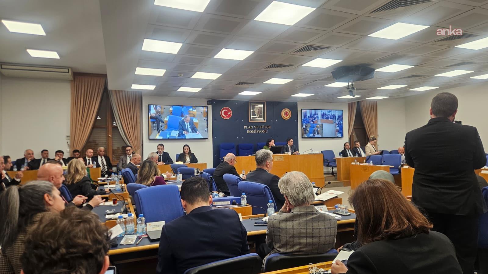 2026 bütçesi Plan ve Bütçe Komisyonu'nda... AK Partili Açıkkapı'dan muhalefetin Kartalkaya eleştirilerine yanıt: Türkiye Cumhuriyeti hukuk devletidir; bu facia hem idari hem adli olarak soruşturulmuştur