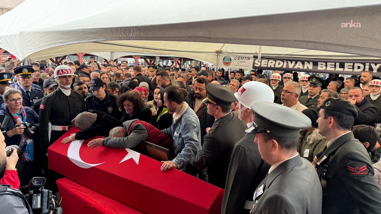 Sakaryalı şehit Akın Karakuş gözyaşlarıyla uğurlandı