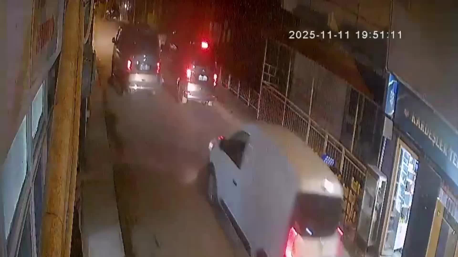 Bayraklı'da akrabalar arası cinayette 4 tutuklama