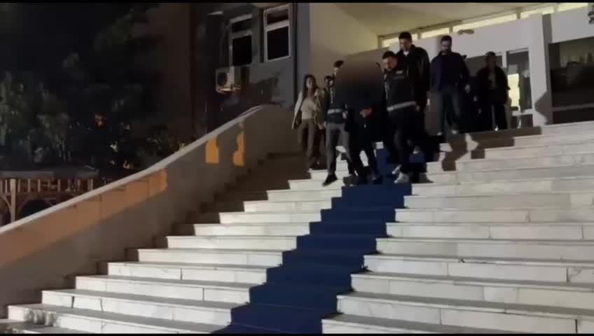 Iğdır Adliyesi'ndeki "rüşvet" ve "nüfuz ticareti" soruşturmasında "ev hapsi" verilen avukat savcılığın itirazı üzerine tutuklandı