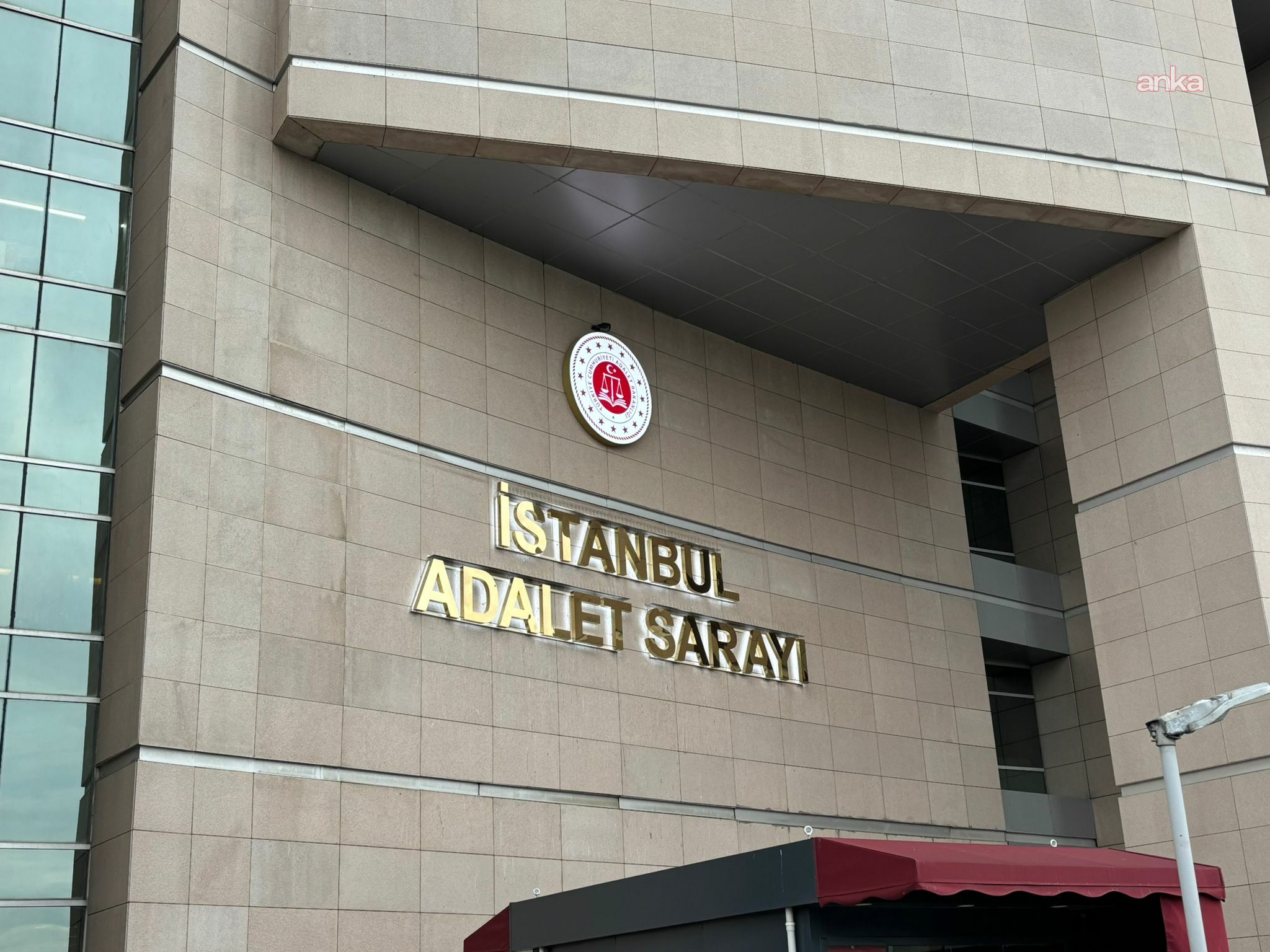 FETÖ soruşturması kapsamında 71 kişi gözaltına alındı