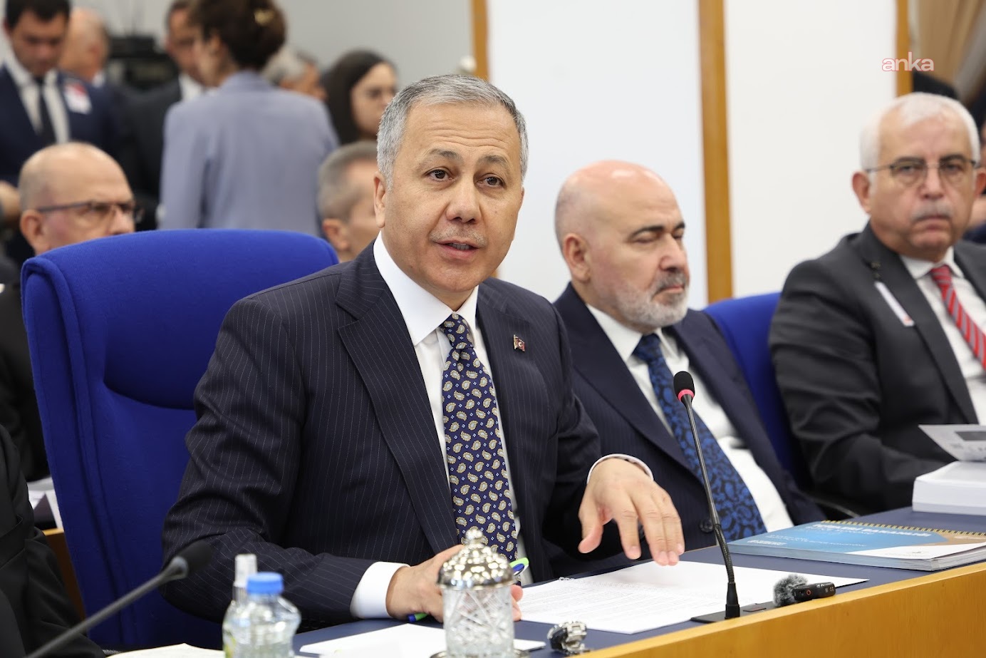 2026 bütçesi Plan ve Bütçe Komisyonu'nda... İçişleri Bakanı Ali Yerlikaya: "Bu yılın ilk 10 ayında 217 kadın cinayeti işlendi, geçen yıla göre kadın cinayetleri yüzde 25,2 azaldı"