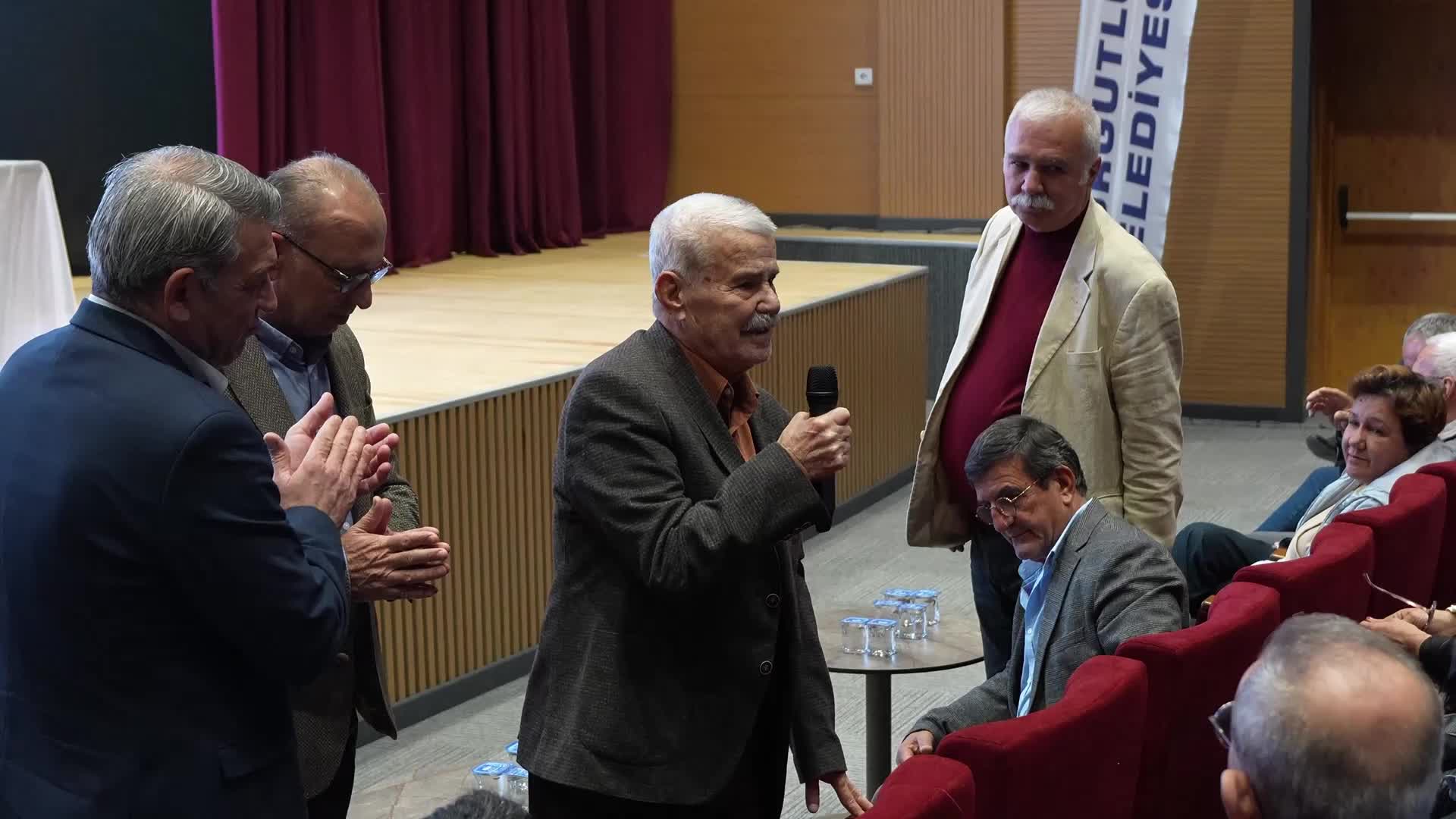 "Yerel Devrim" belgeseli, Turgutlu'da izleyiciyle buluştu