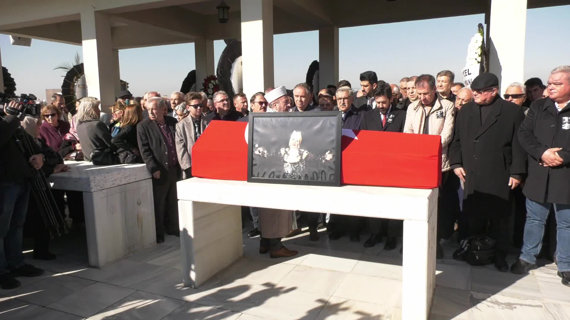 Muazzez Abacı, Ankara’da son yolculuğuna uğurlandı