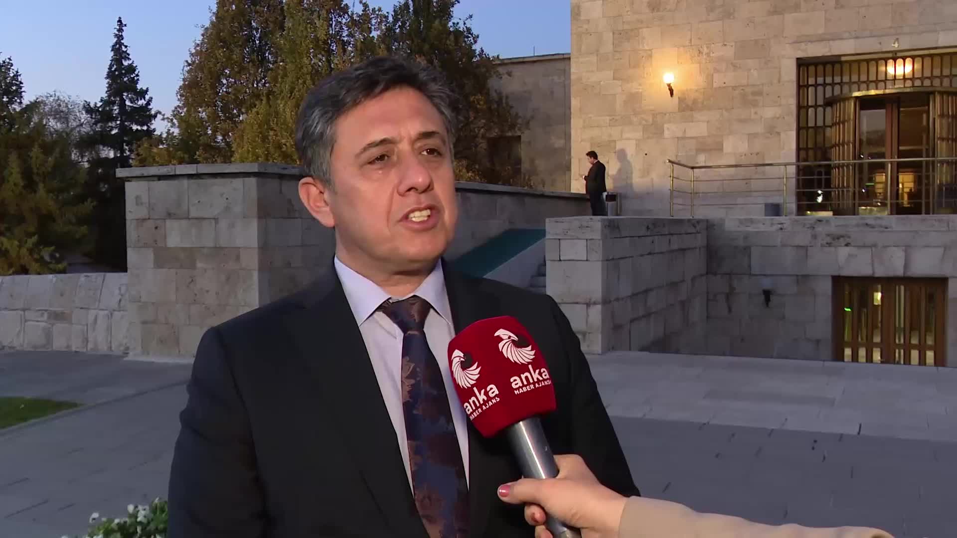 TBMM Plan ve Bütçe Komisyonu’nda DEM Partili Tiryaki'nin kullandığı Kürtçe kelimeler tutanakta 2 saat kaldıktan sonra silindi... Tiryaki: İfadelerin tutanakta yer almasıyla ülkenin bölünmediğine tanık olduk