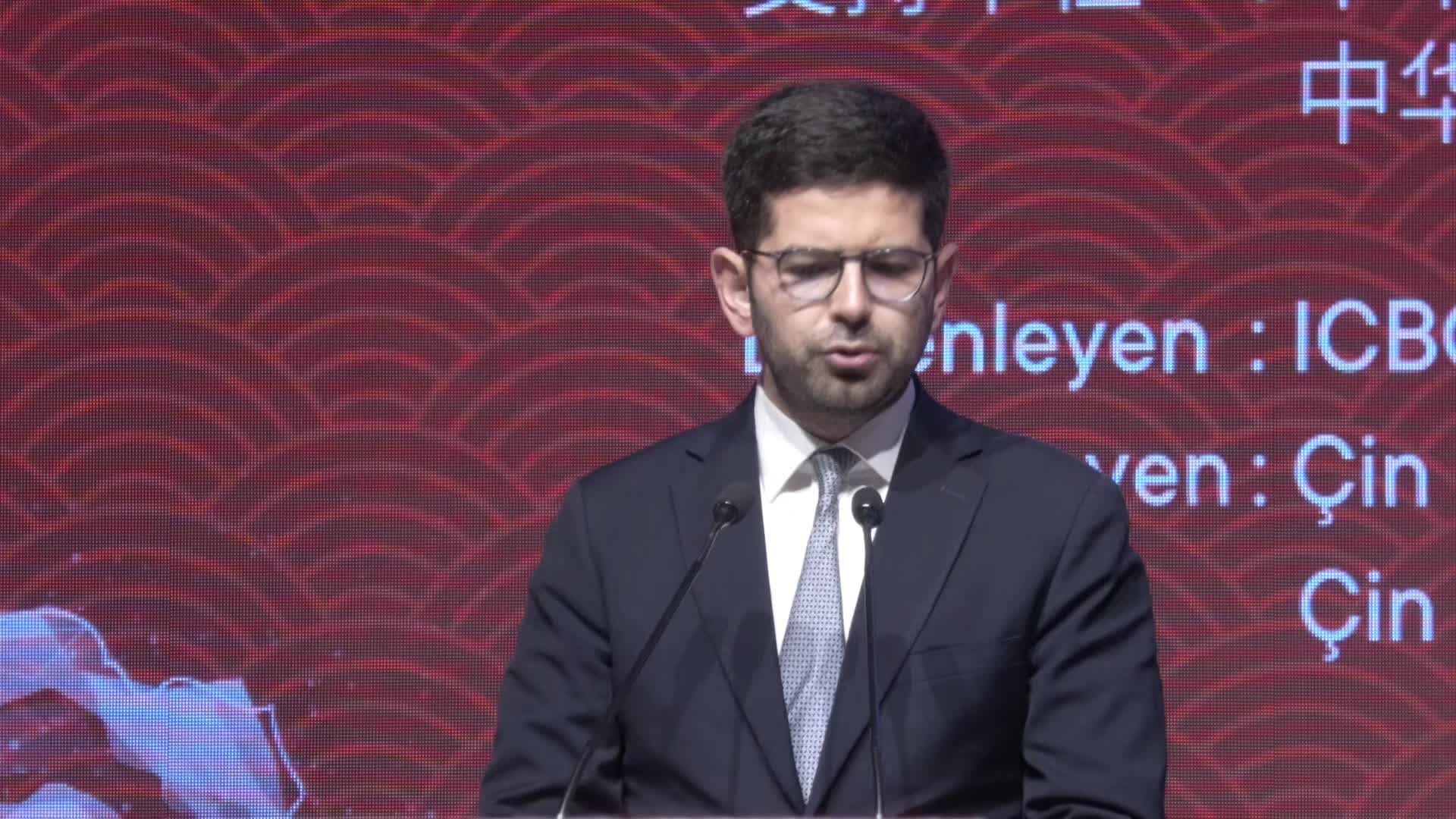 Cumhurbaşkanlığı Yatırım ve Finansman Ofisi Başkanı Ahmet Burak Dağlıoğlu:  ICBC ile çalışmaya devam ederek Çin ile Türkiye arasında yatırım hacimlerini arttırmayı ümit ediyoruz