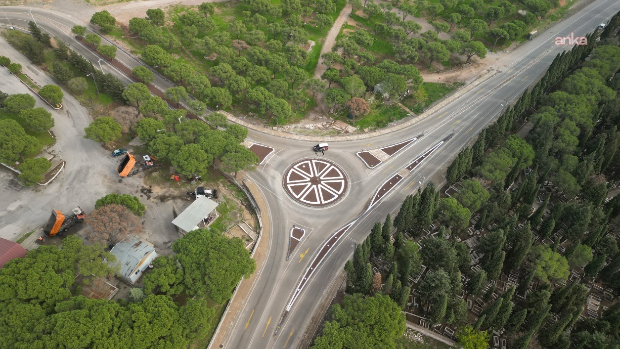 Ayvalık’ta akıllı kavşaklarla trafik yoğunluğu azaltıldı