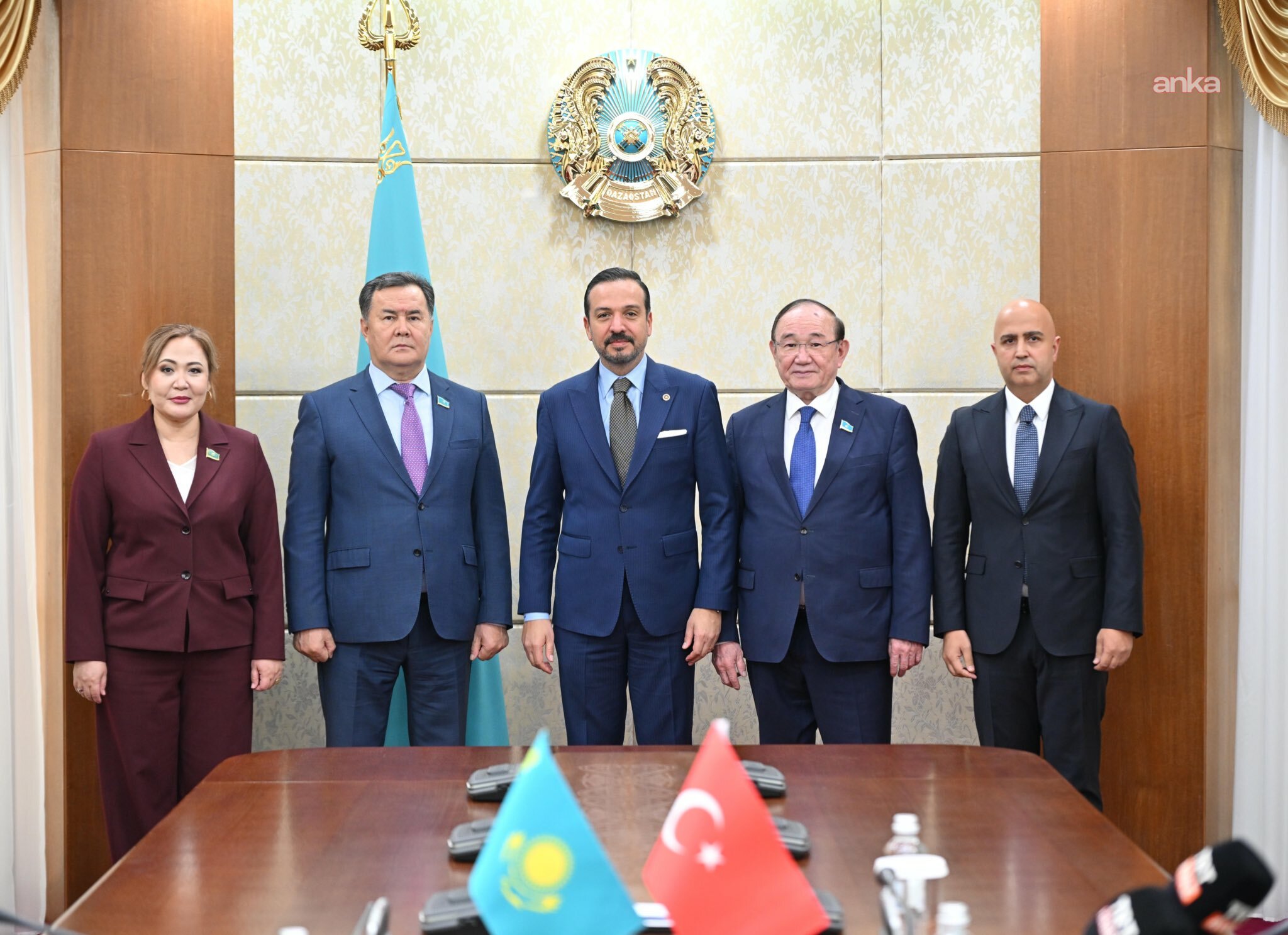 Kürşad Zorlu, Kazakistan Senatosu Komisyon Başkanı ile görüştü