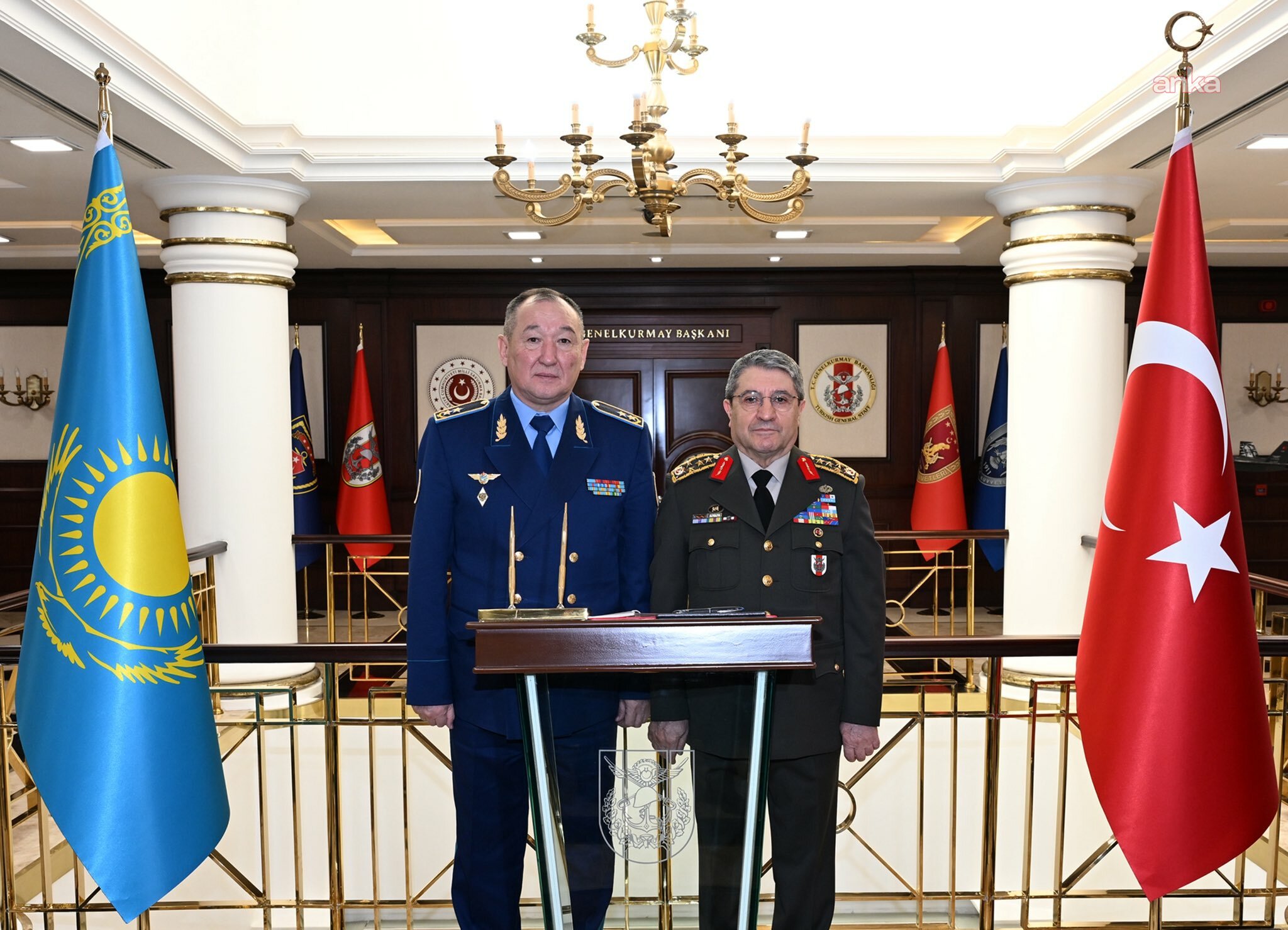 Kazakistan Savunma Bakanı Kosanov, Genelkurmay Başkanı Orgeneral Bayraktaroğlu’nu ziyaret etti