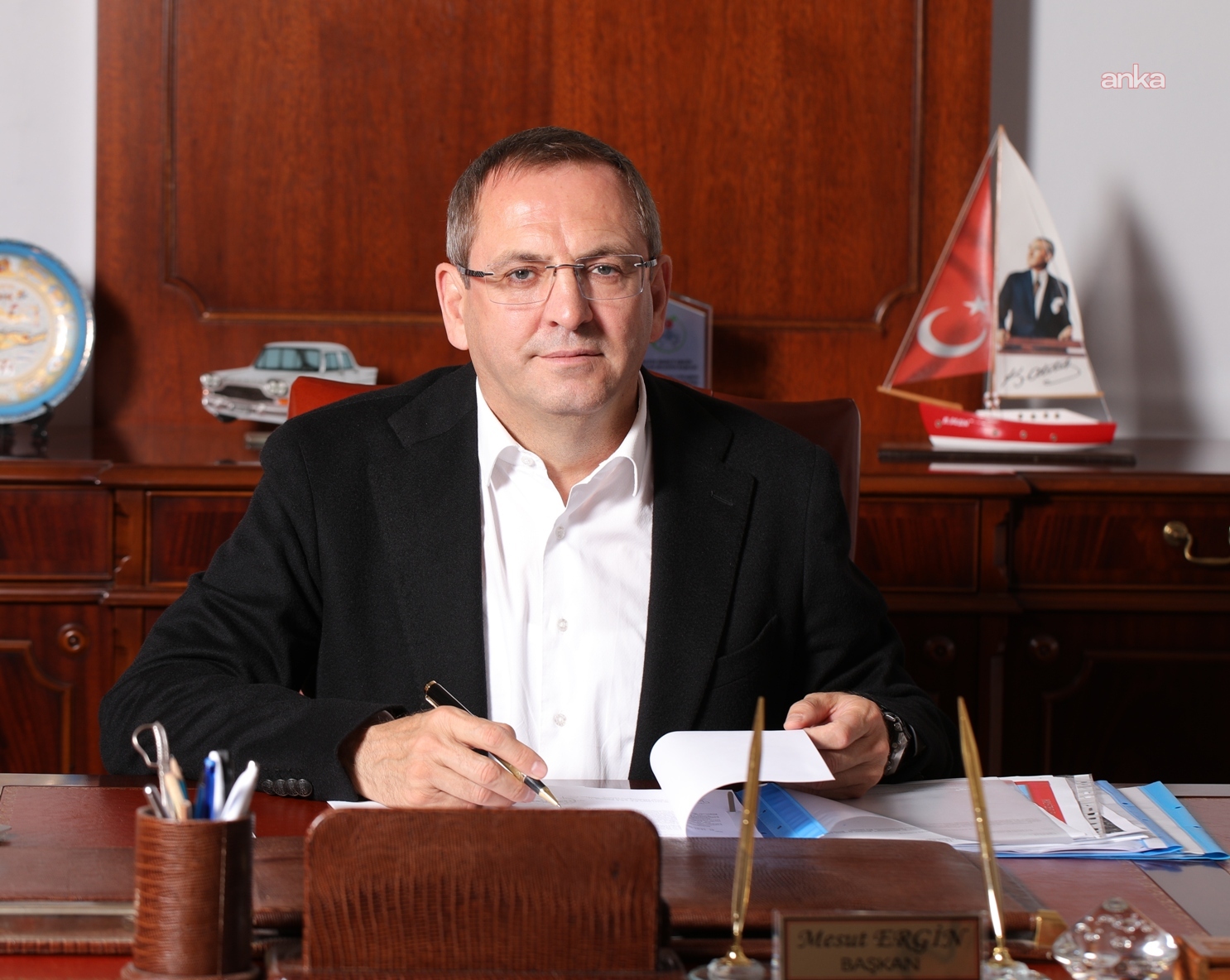 Ayvalık Belediye Başkanı Ergin: “Tüm Ayvalıklıları, şiddetsiz bir yaşamın mümkün olduğu bir kent için dayanışmayı büyütmeye davet ediyoruz”